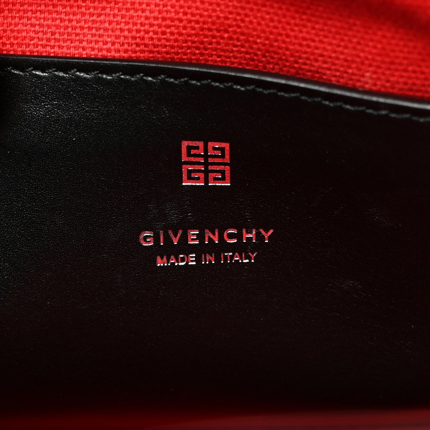 Shiny Lord Calfskin Mini Sport Antigona With Chain Black