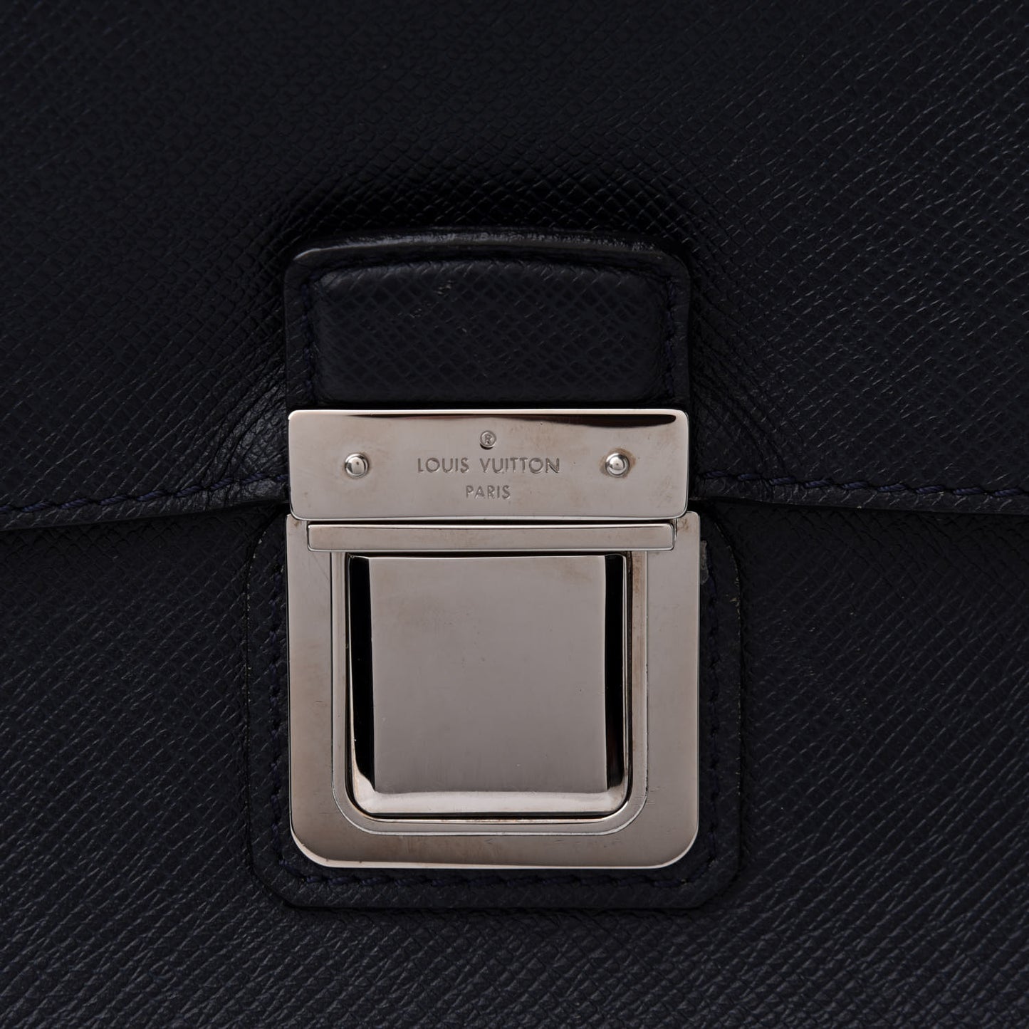 Taiga Vassili GM Briefcase Boreal