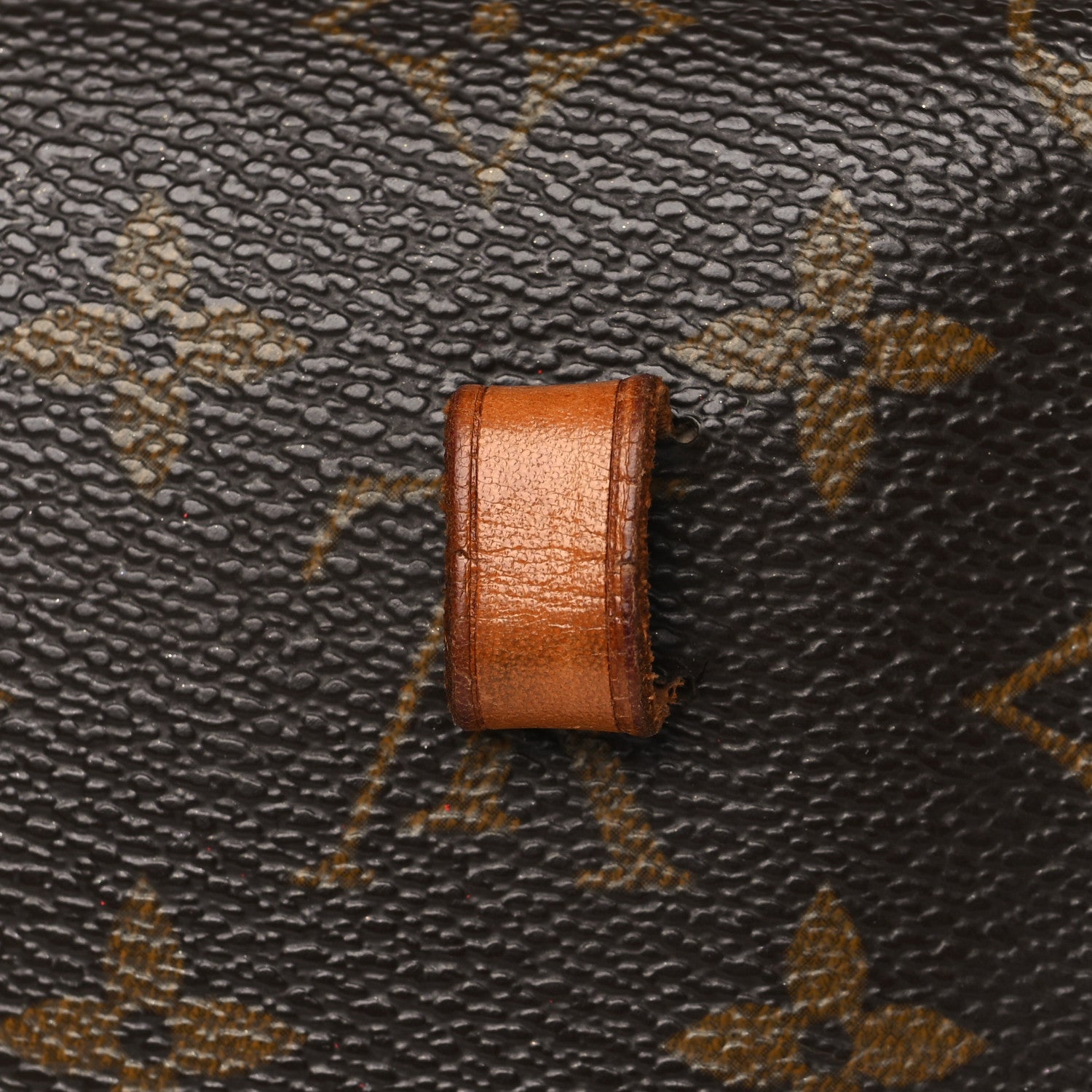 Louis Vuitton Monogram Pochette Florentine S 11 of 11