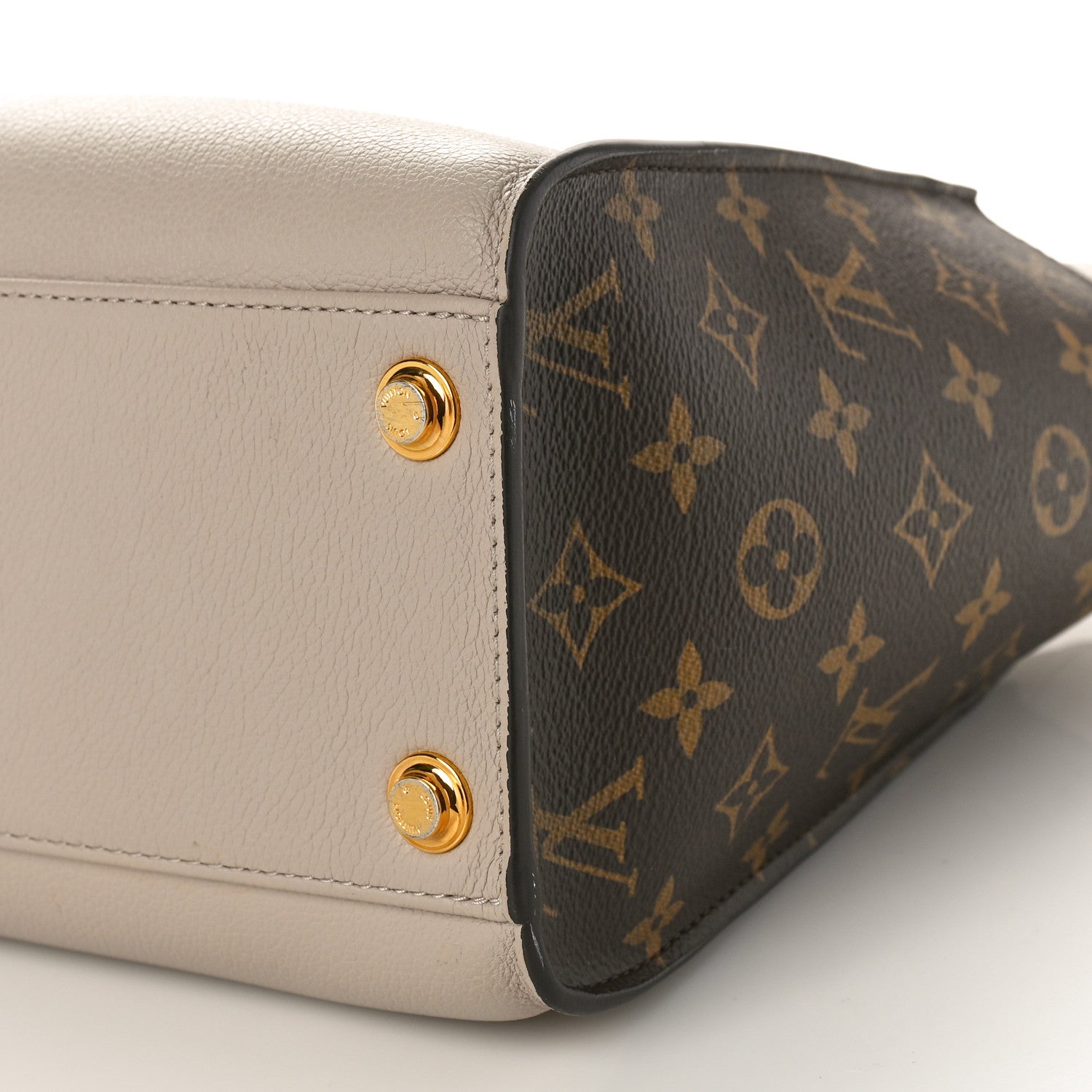 Louis Vuitton Calfskin Monogram On My Side MM Greige 9 of 9
