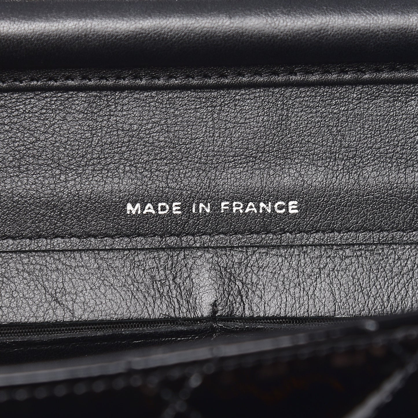 Patent Quilted Brilliant Wallet On Chain WOC Black