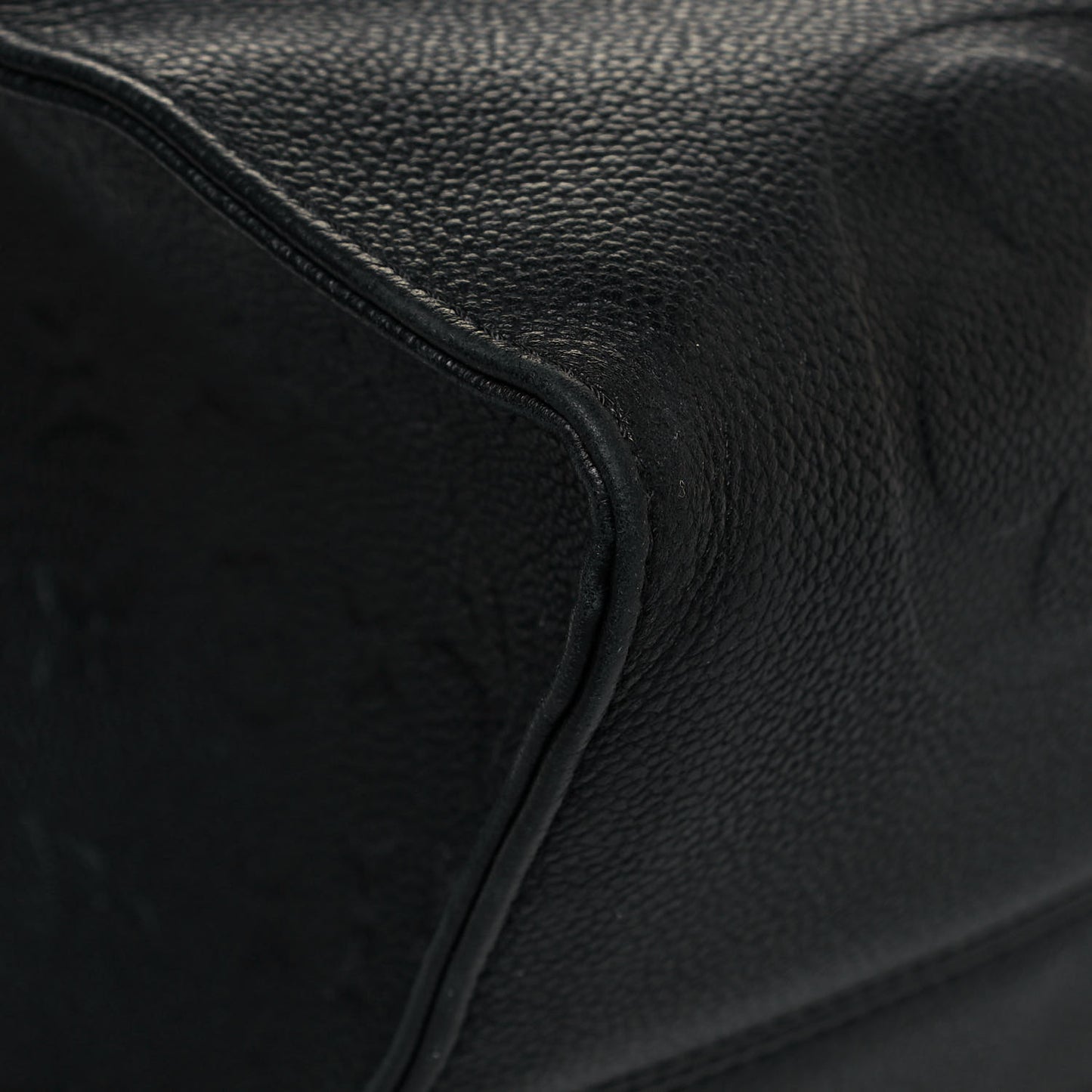 Empreinte Monogram Giant Onthego GM Black