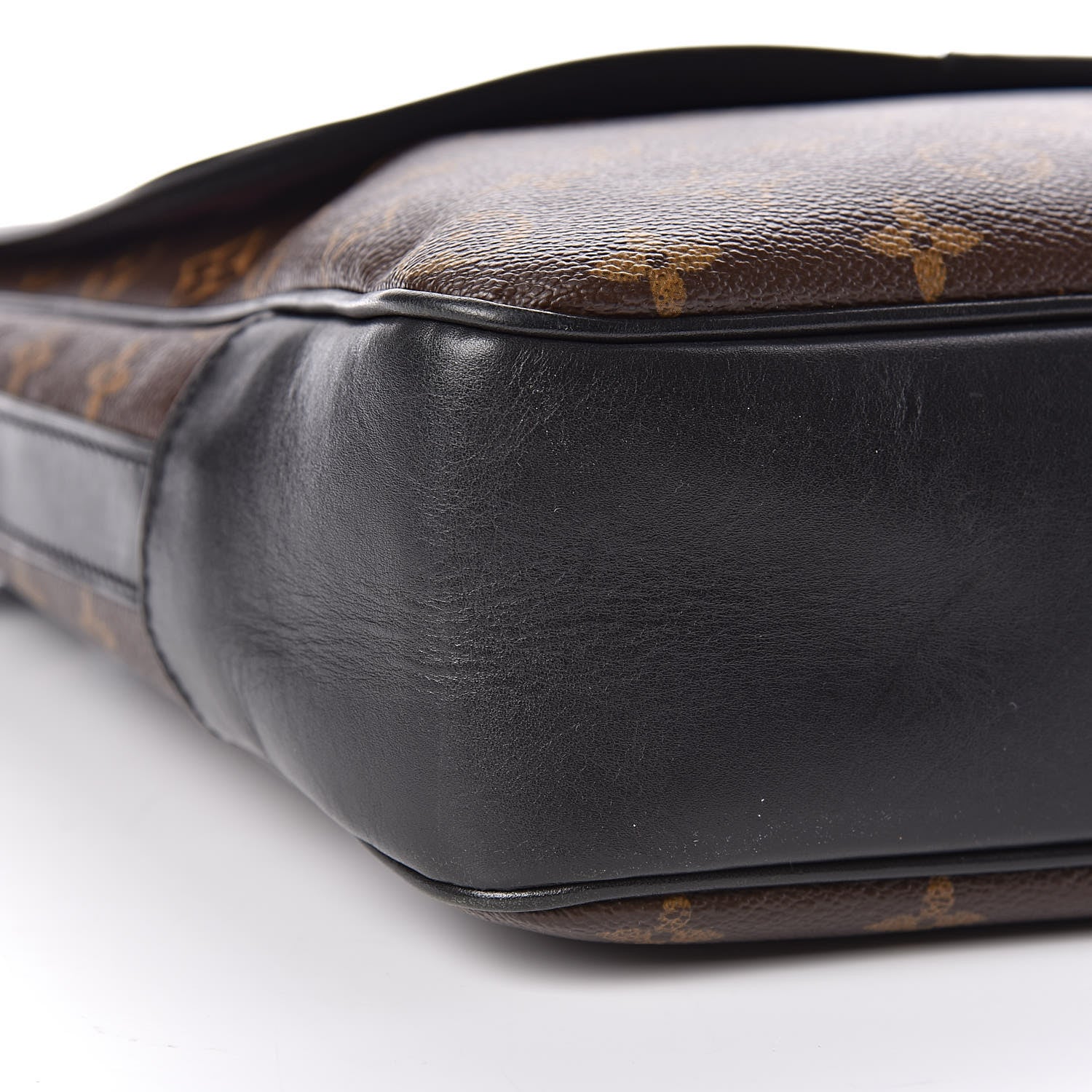 Louis Vuitton Monogram Macassar Bass GM 8 of 9