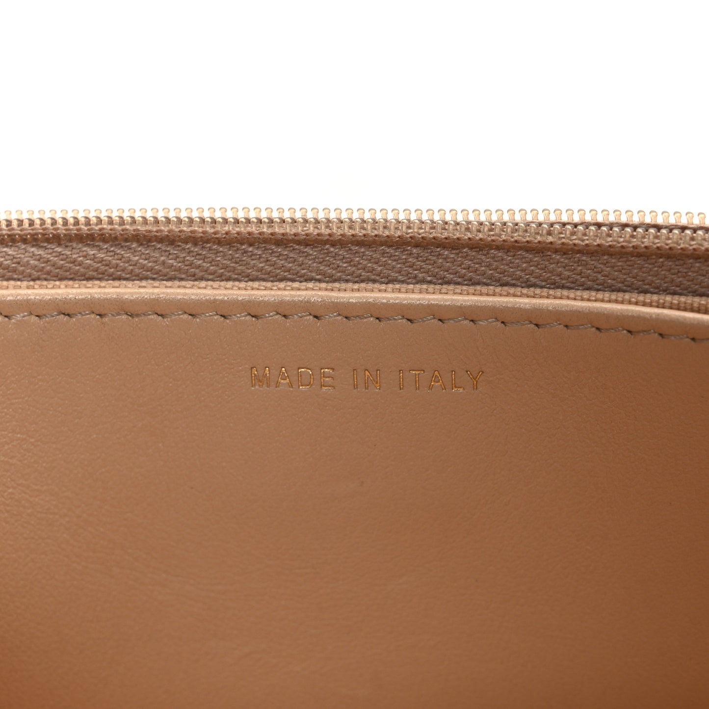 Caviar Quilted Wallet on Chain WOC Beige