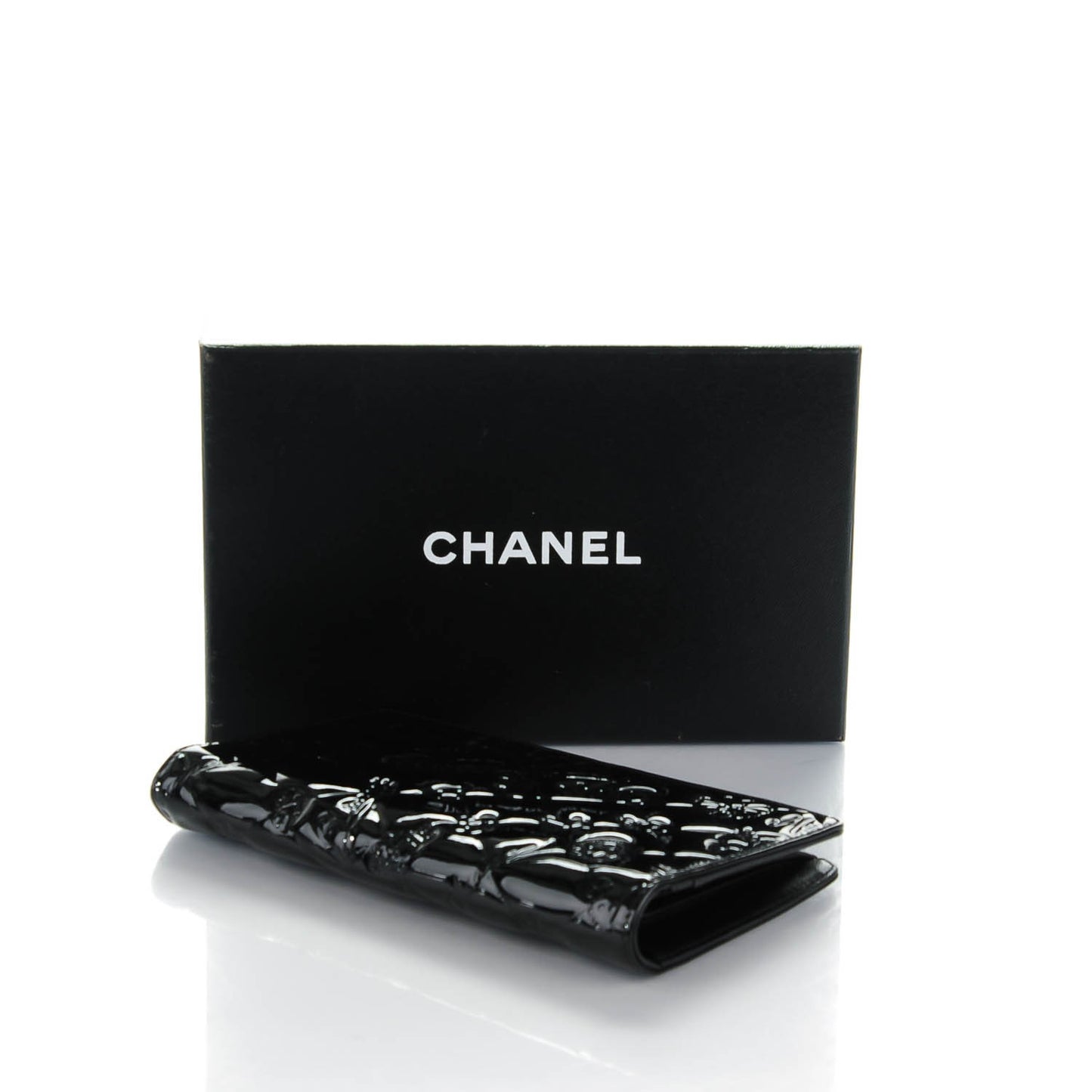 Patent Calfskin Lucky Symbols Yen Wallet Black