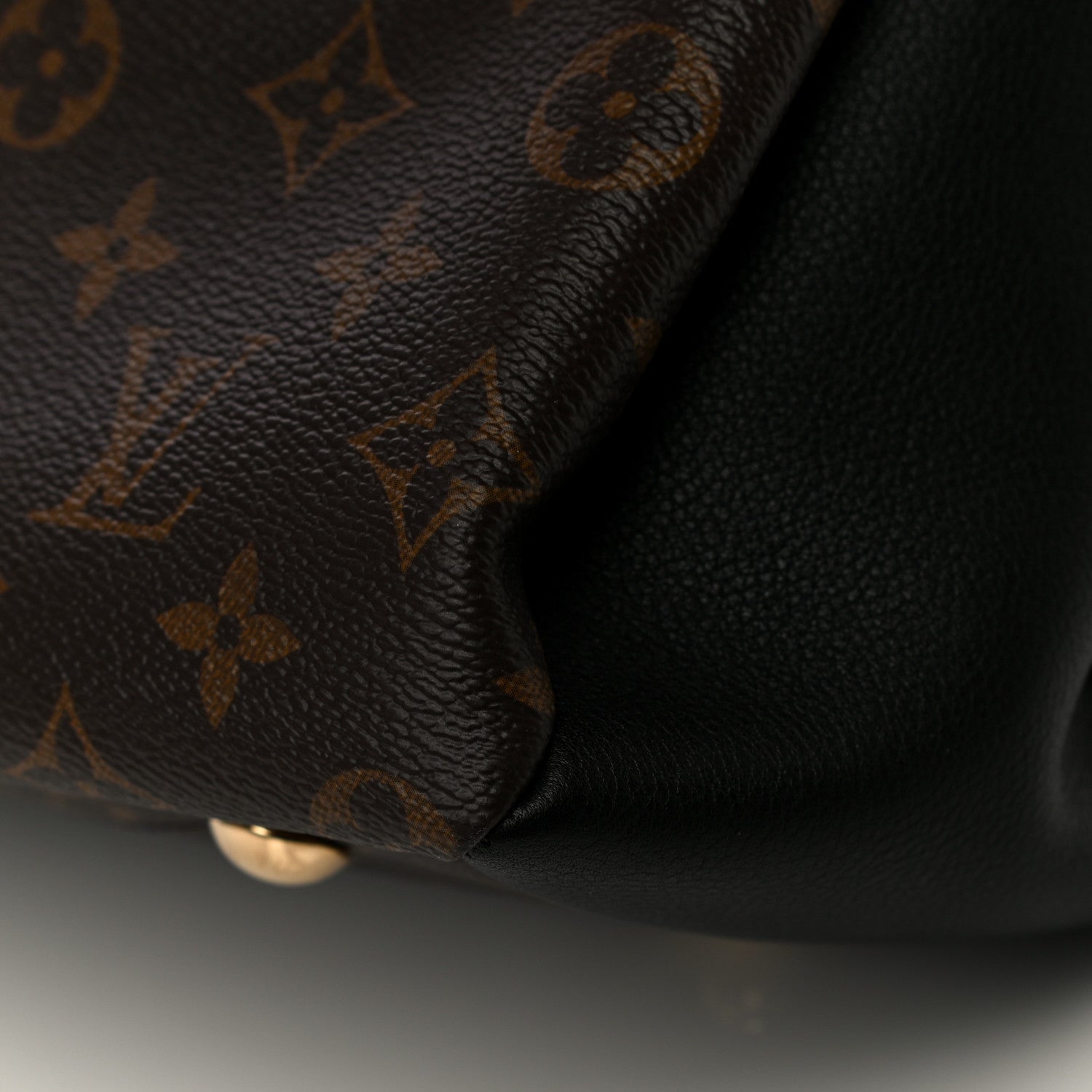Louis Vuitton Monogram Pallas Full Black 9 of 9