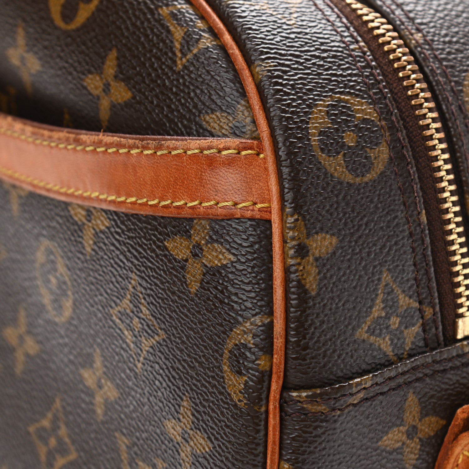 Louis Vuitton Monogram Blois 11 of 16