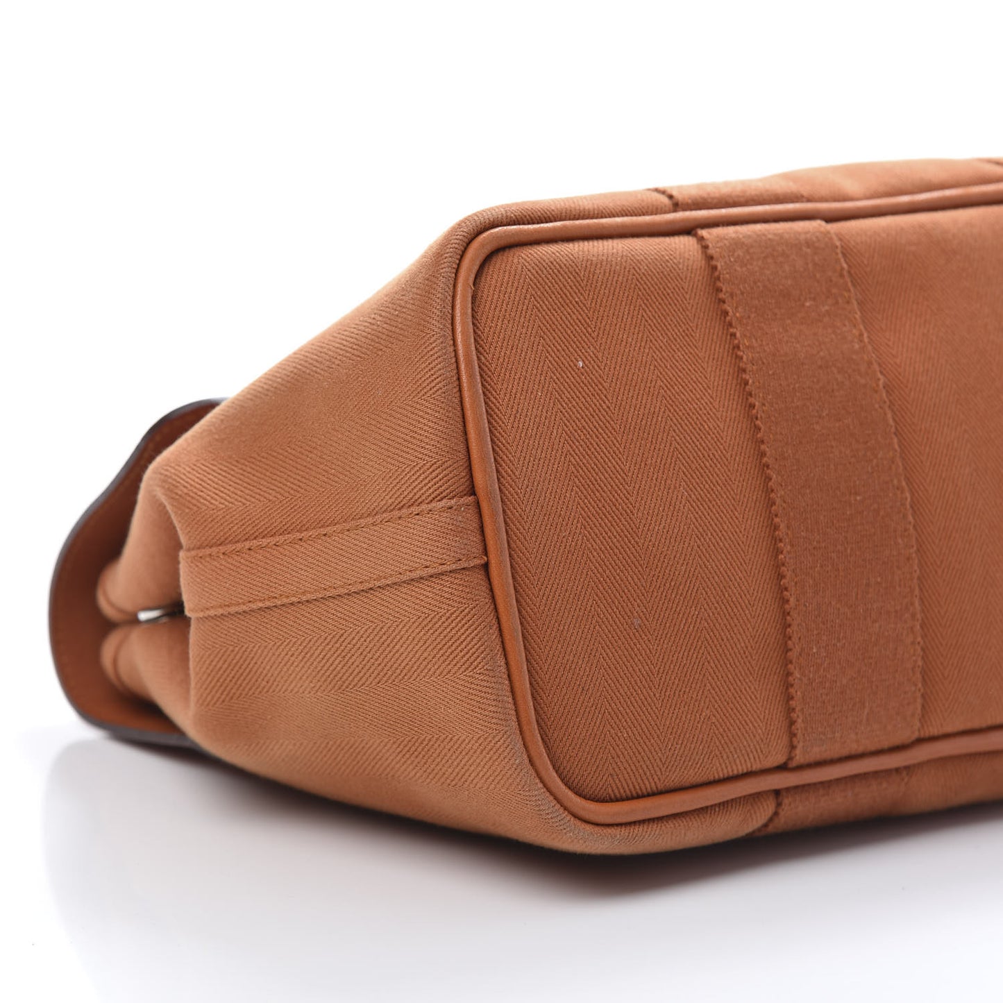 Swift Valparaiso Tote PM Gold