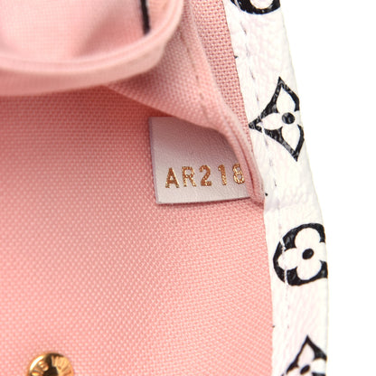 Louis Vuitton Monogram Giant Neverfull MM Rouge 7 of 9