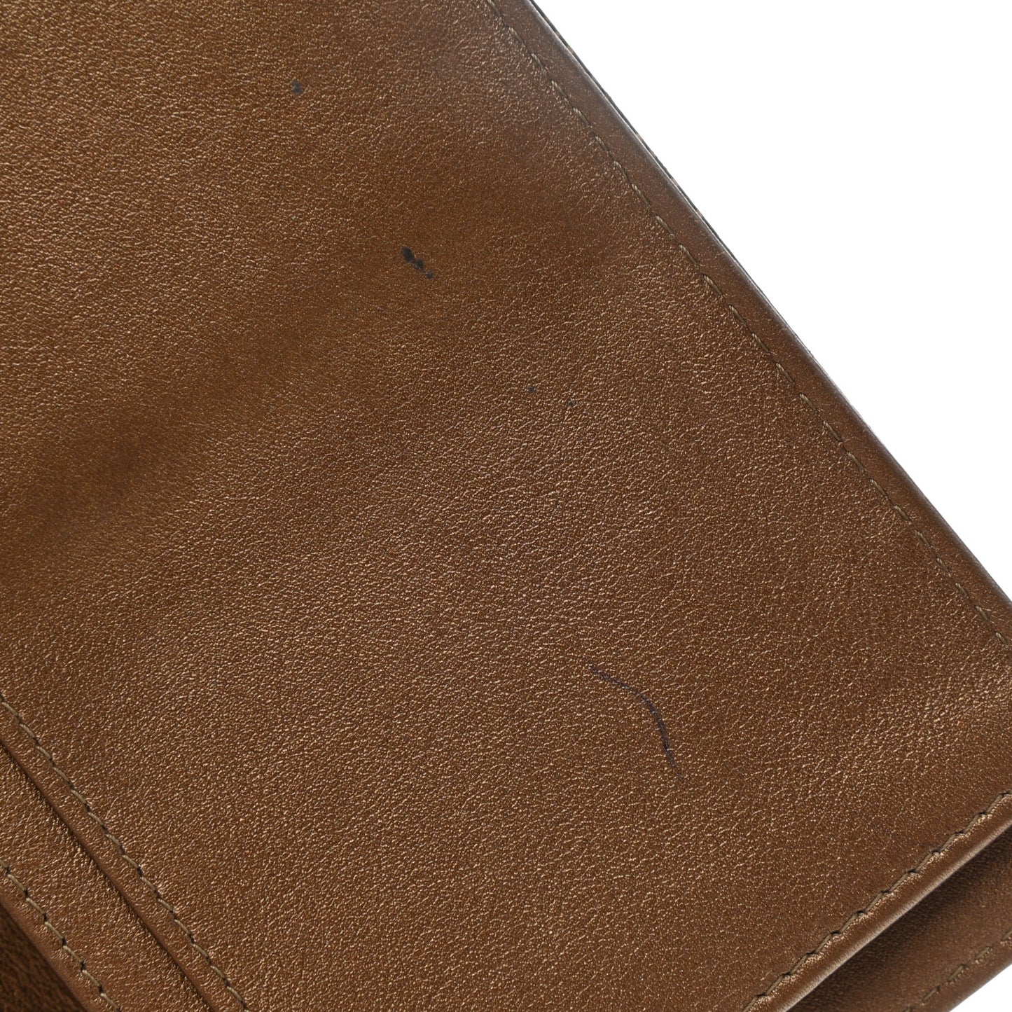 Metallic Caviar Timeless CC Yen Wallet Gold