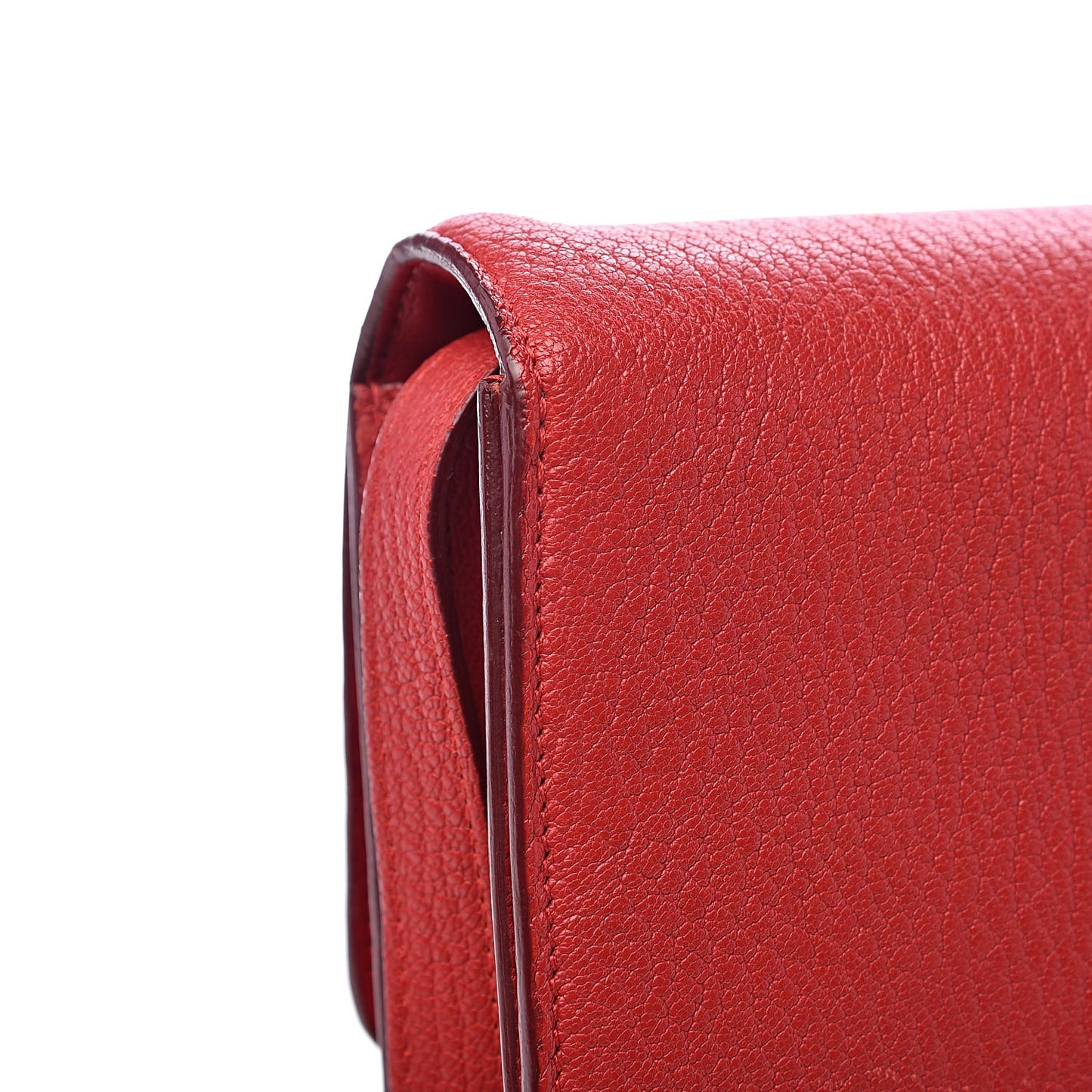 Goatskin Medium Classic Box Flap Bag Carmin