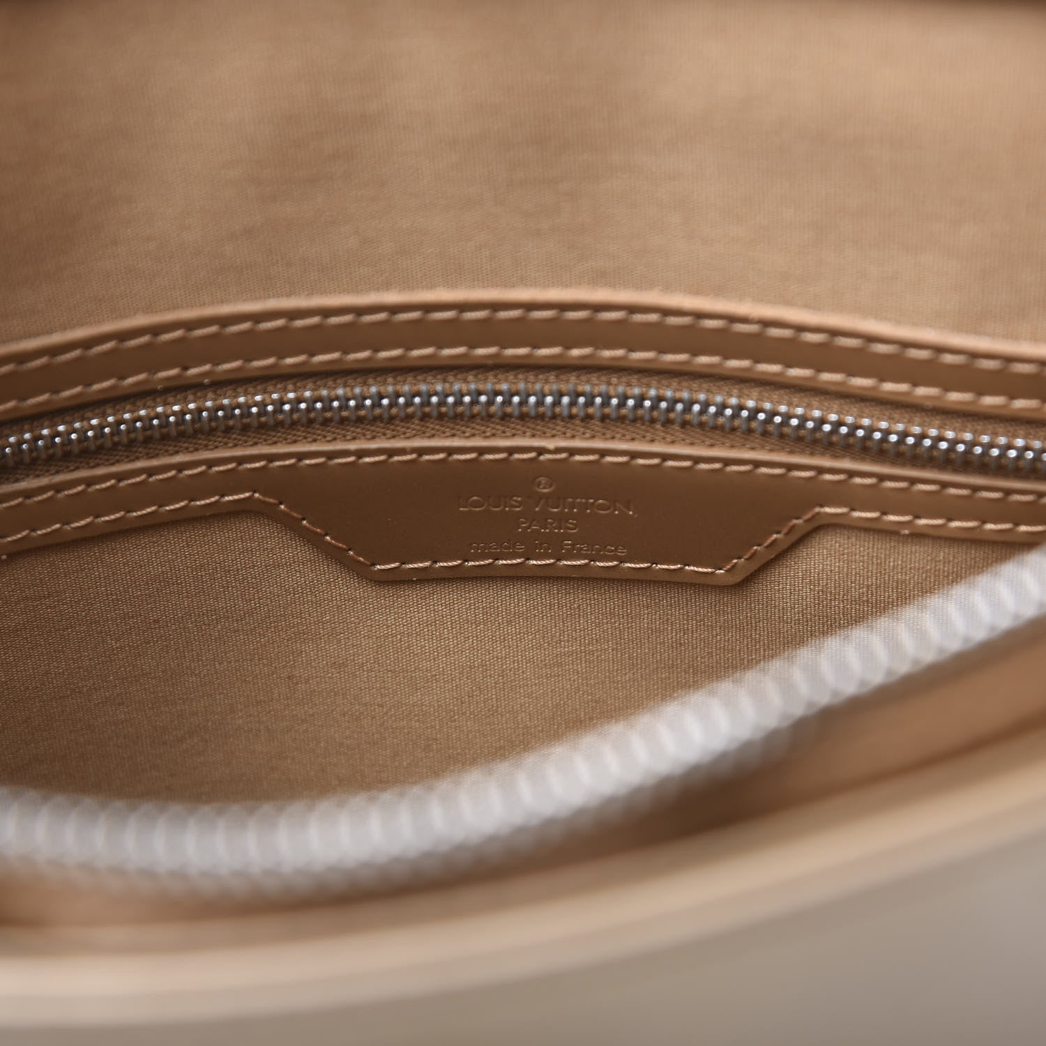 Louis Vuitton Mat Monogram Willwood Ambre 6 of 16
