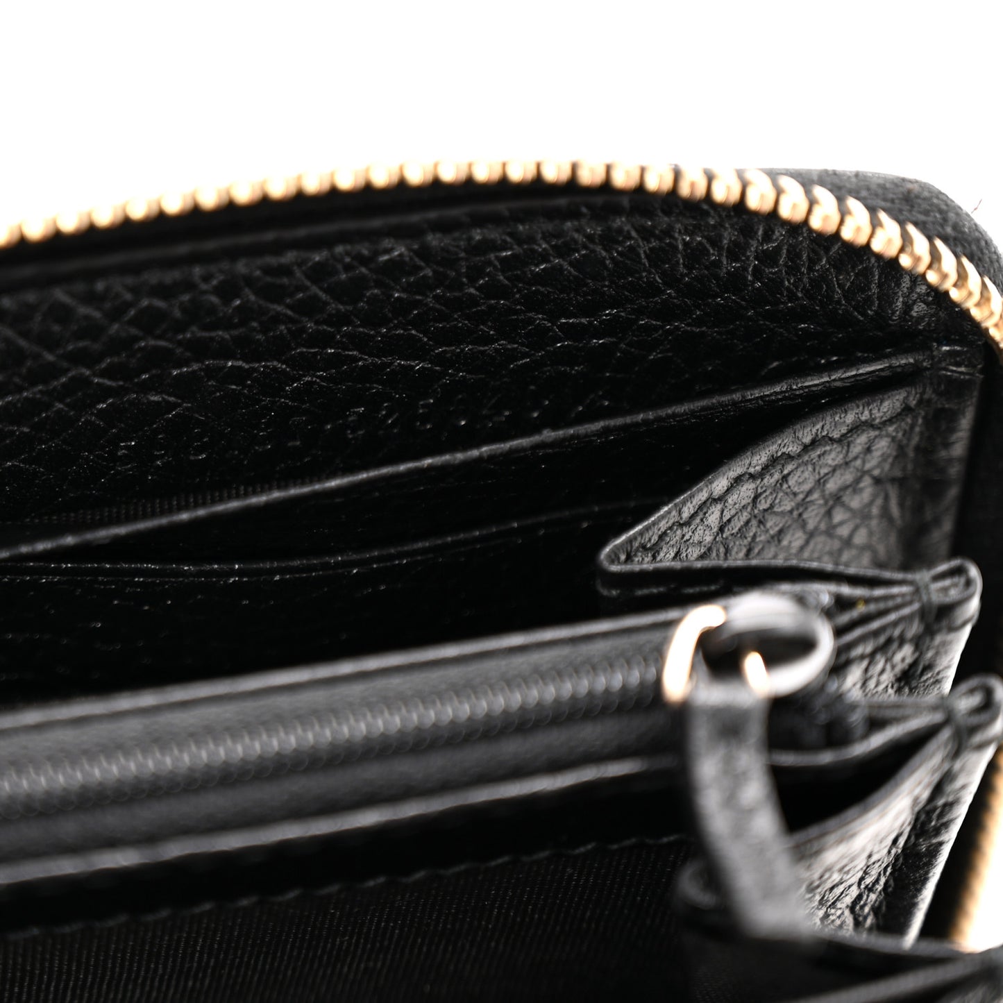 Pebbled Calfskin Soho Zip Around Wallet Black