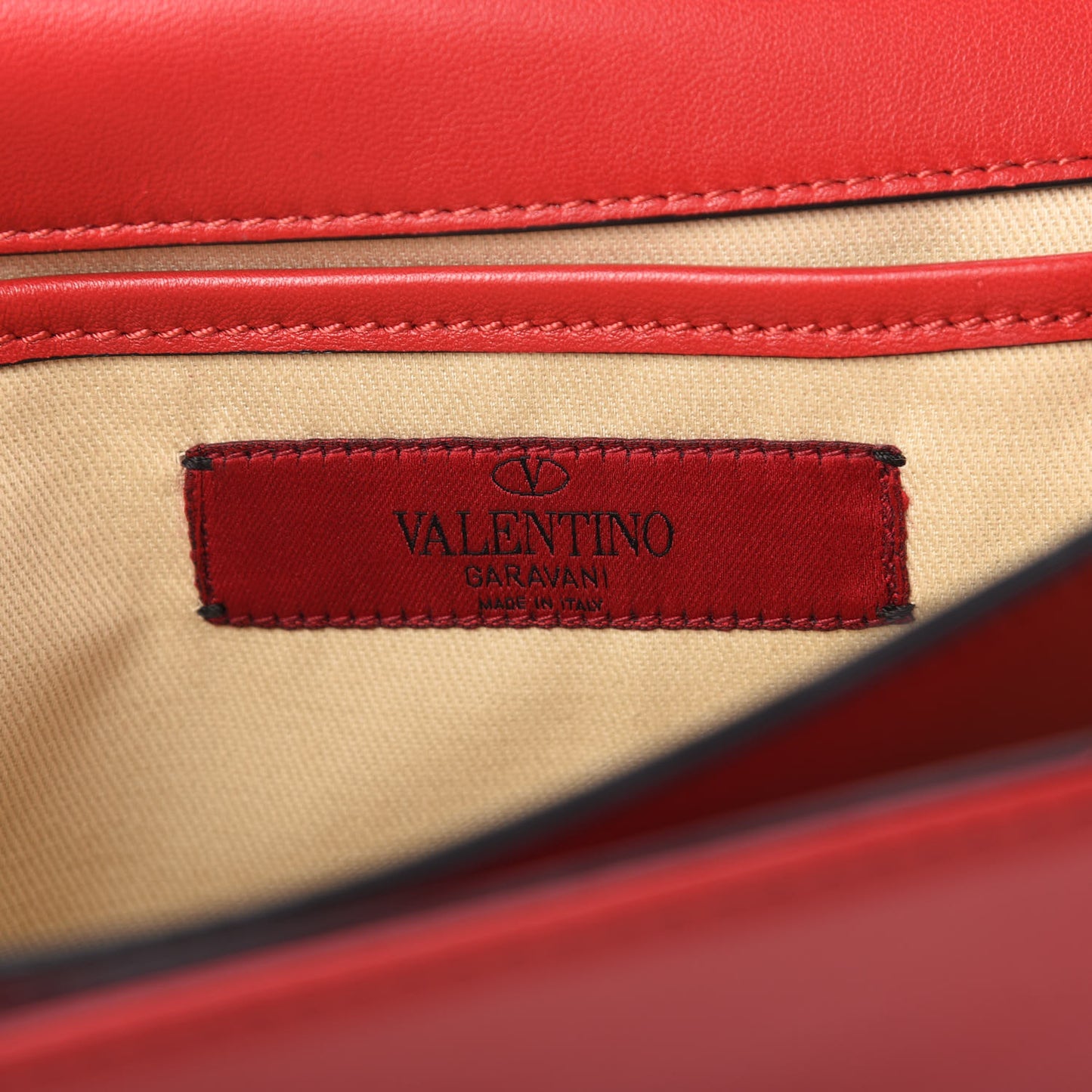 Nappa Petale Chain Shoulder Bag Red