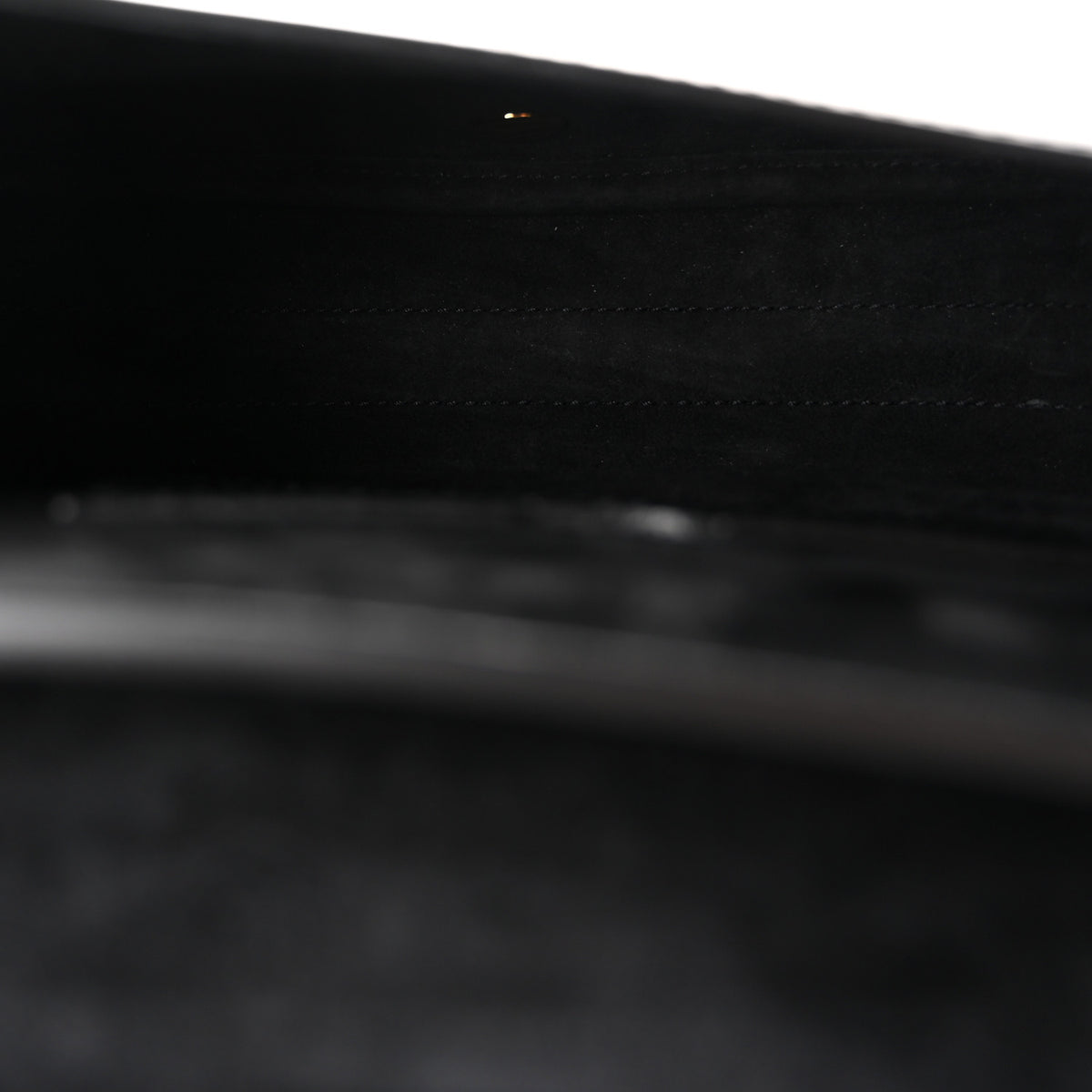 Box Calfskin Medium Bobby Flap Black