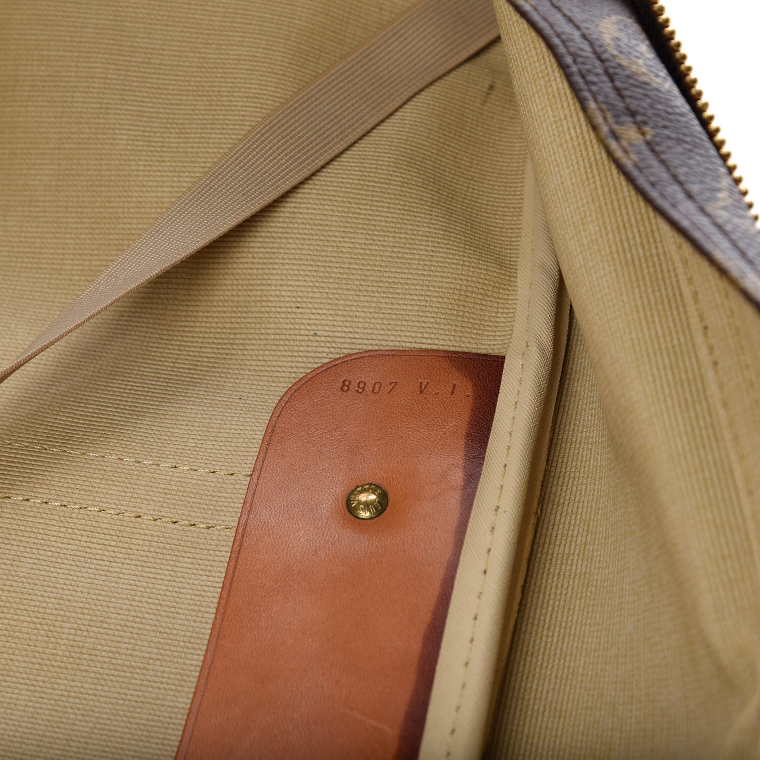 Louis Vuitton Monogram Sirius 45 6 of 11