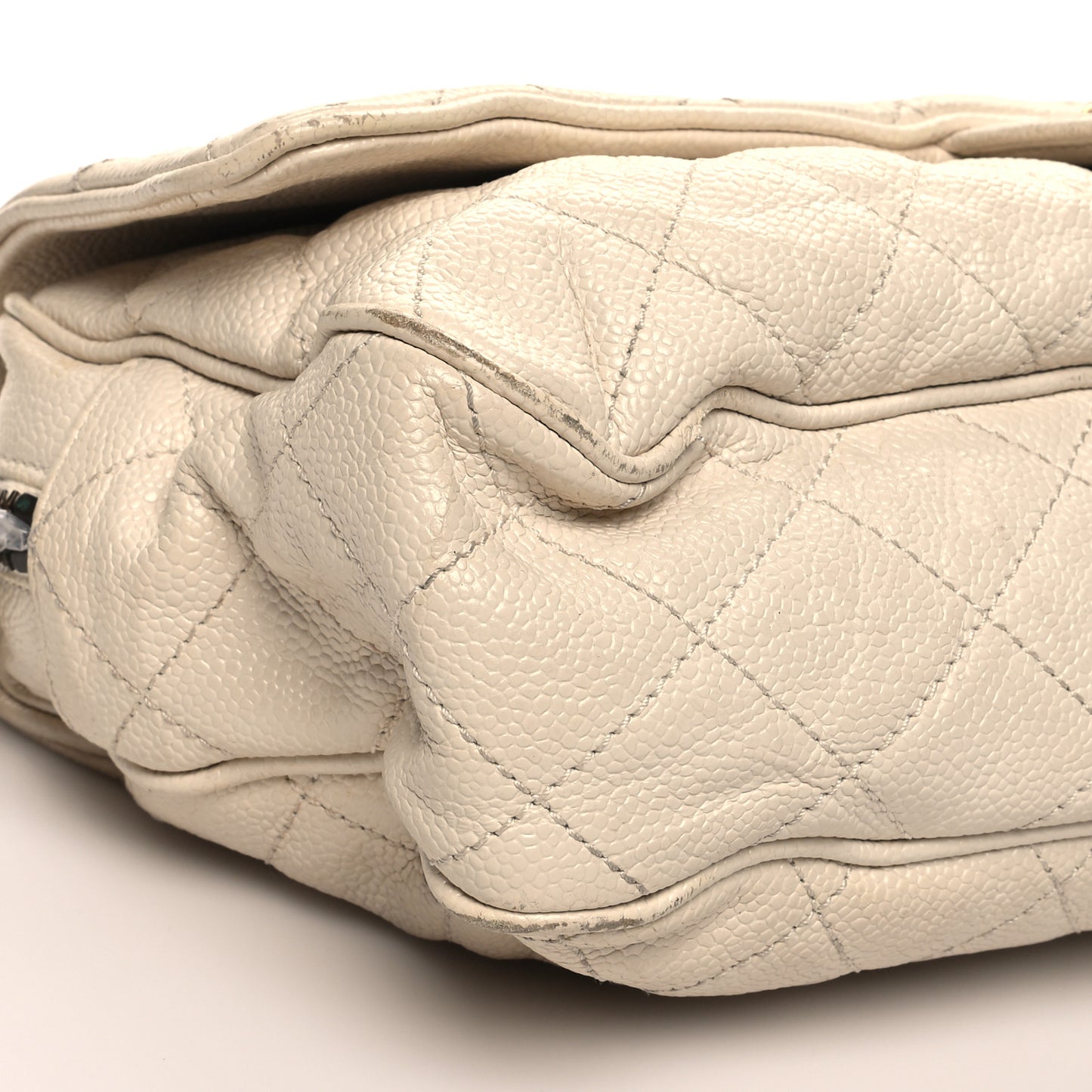 Crumpled Grained Calfskin Quilted Large Shiva Flap Dark White