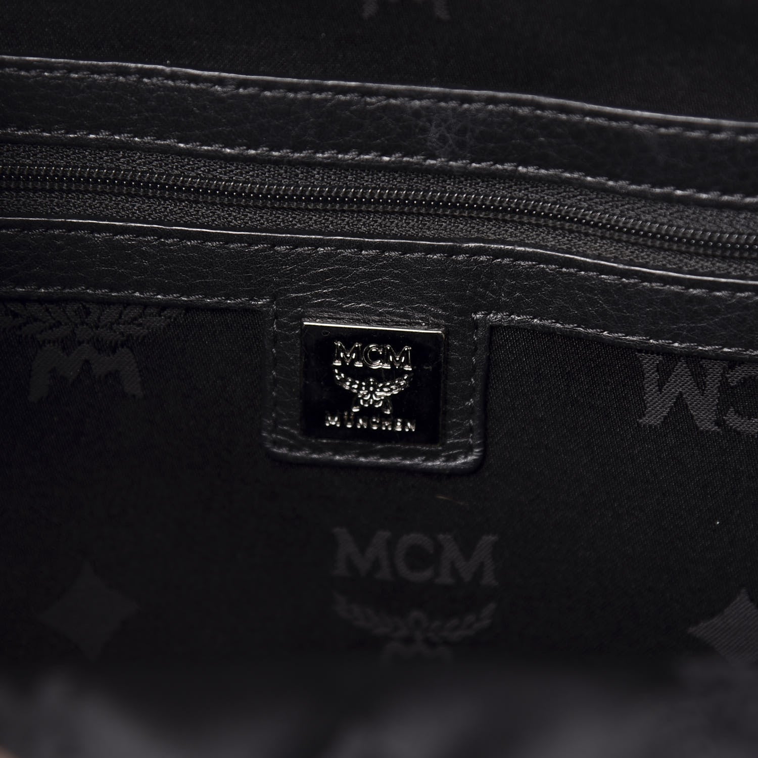 MCM Visetos Medium Sprinkle Stud Stark Backpack Black 5 of 8