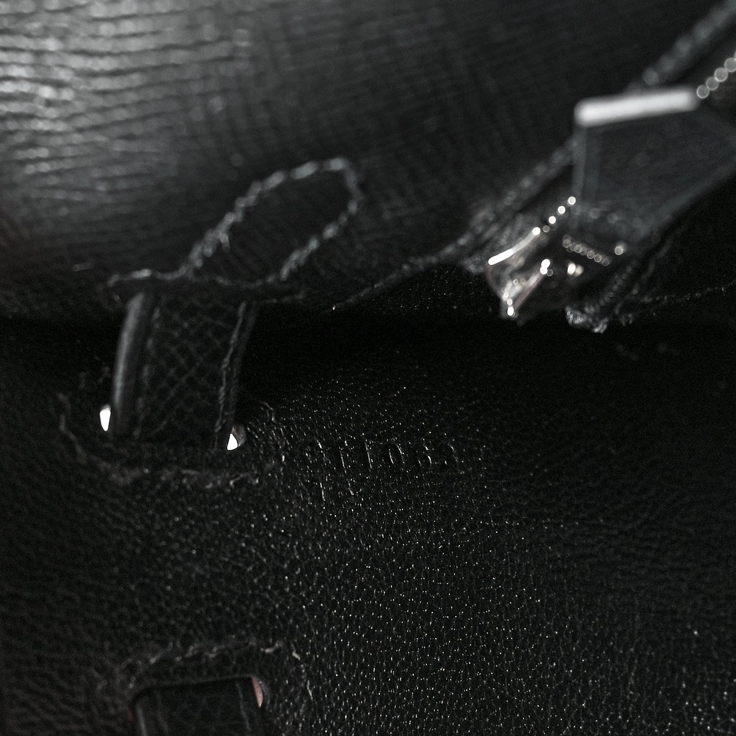 Epsom Kelly Sellier 25 Black
