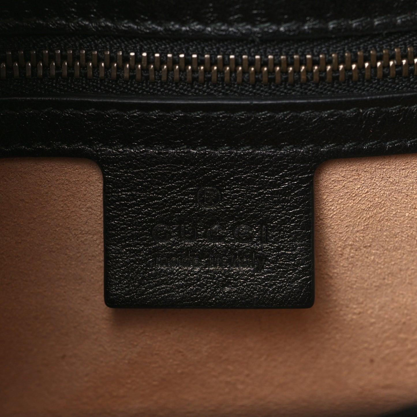 Azalea Calfskin Matelasse Heart Medium GG Marmont Slim Shoulder Bag Black