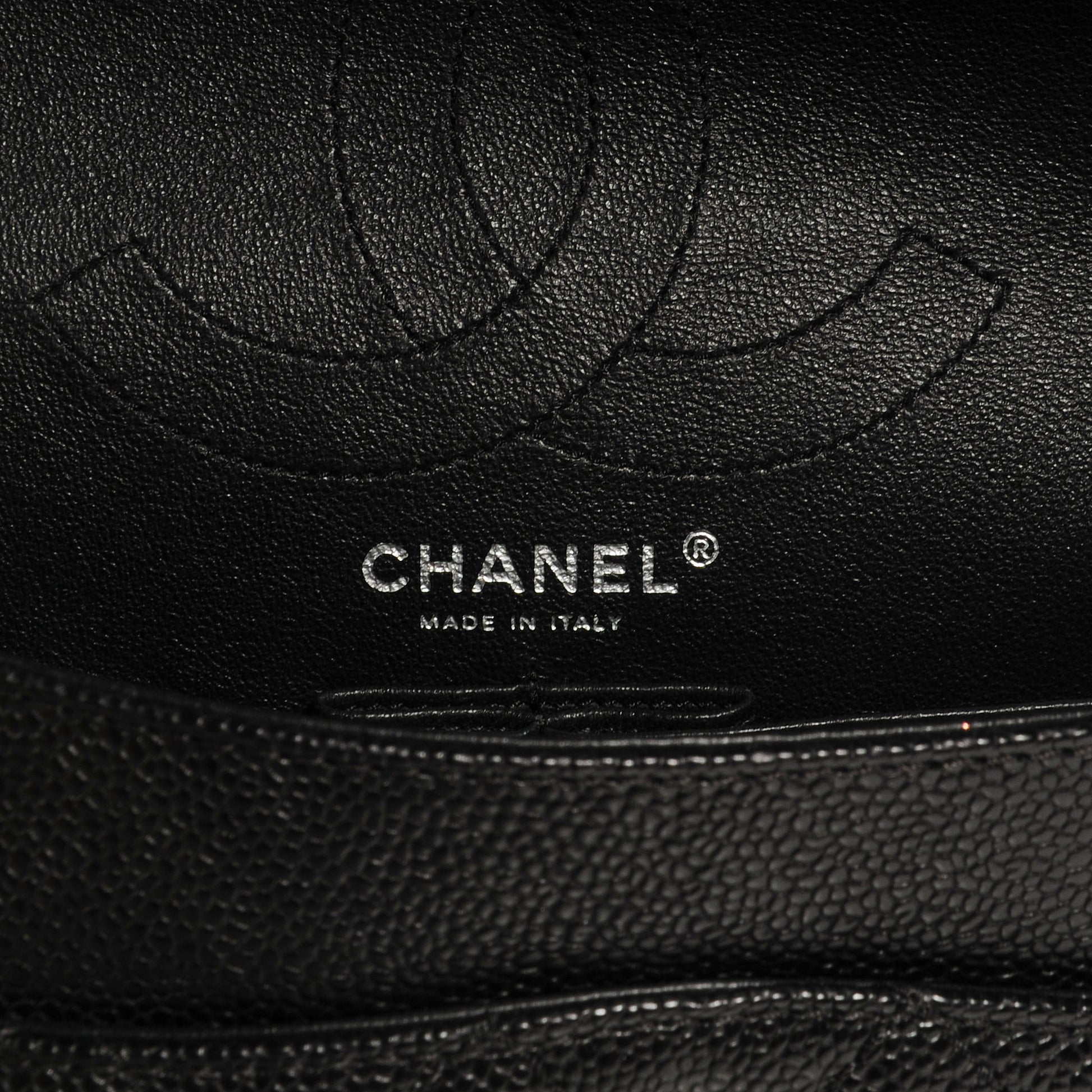 Chanel Caviar 2.55 Reissue 226 Flap Black 8 of 9