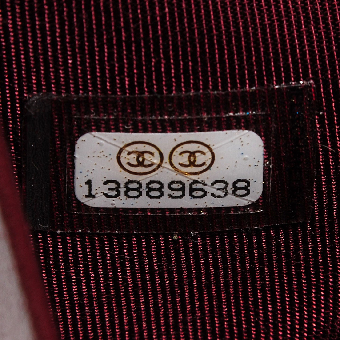 Lambskin Quilted Yen Wallet Black