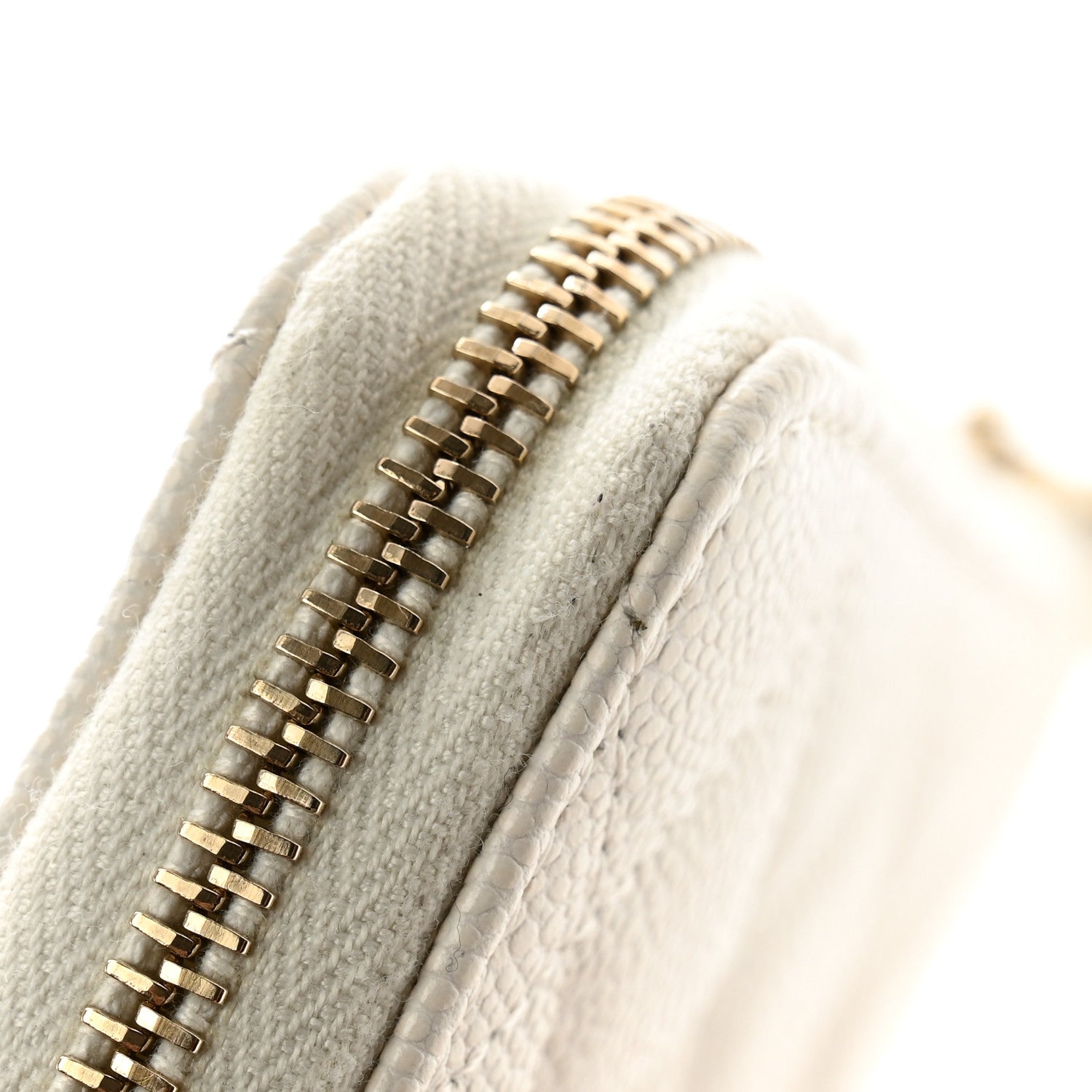 Chanel Caviar Quilted Zipped Key Holder Case White 9 of 11