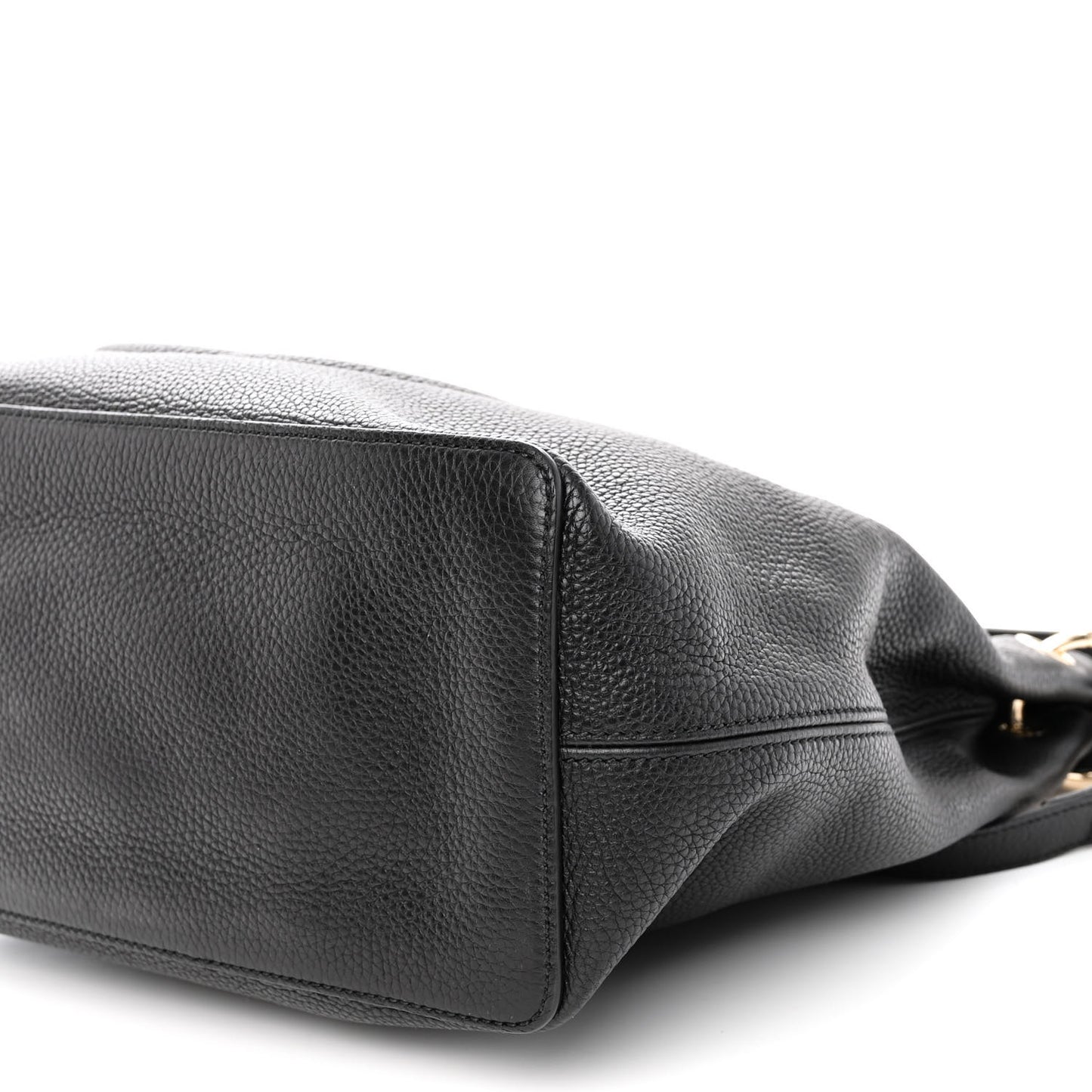 Pebbled Calfskin Large Soho Hobo Black