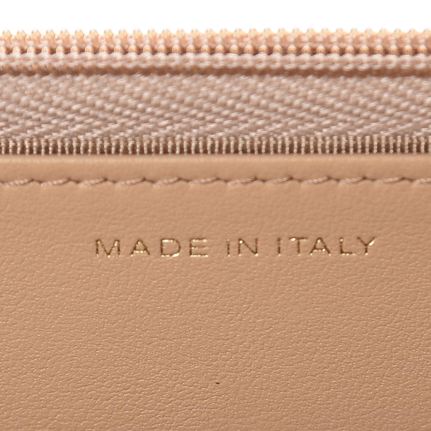 Caviar Quilted Wallet On Chain WOC Beige