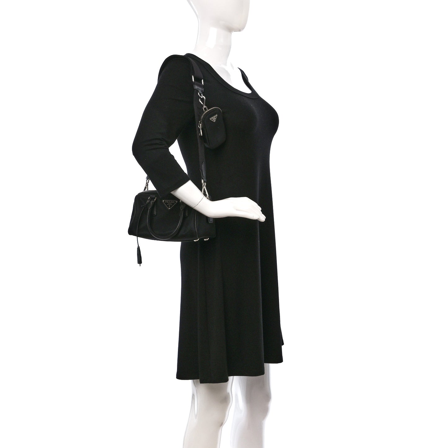 Nylon Saffiano Re-Edition 2005 Top Handle Crossbody Bag Black