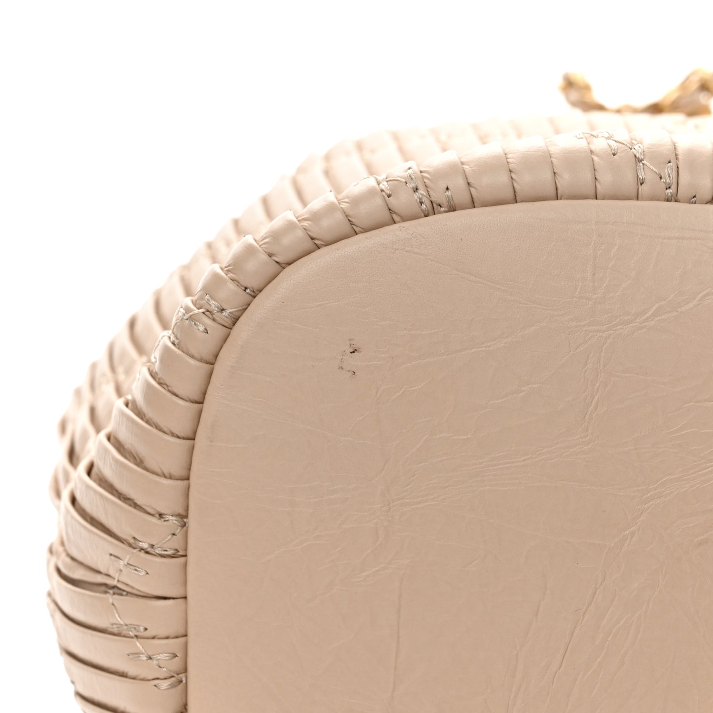 CHANELCrumpled Calfskin Coco Pleats Small Drawstring Bag Beige