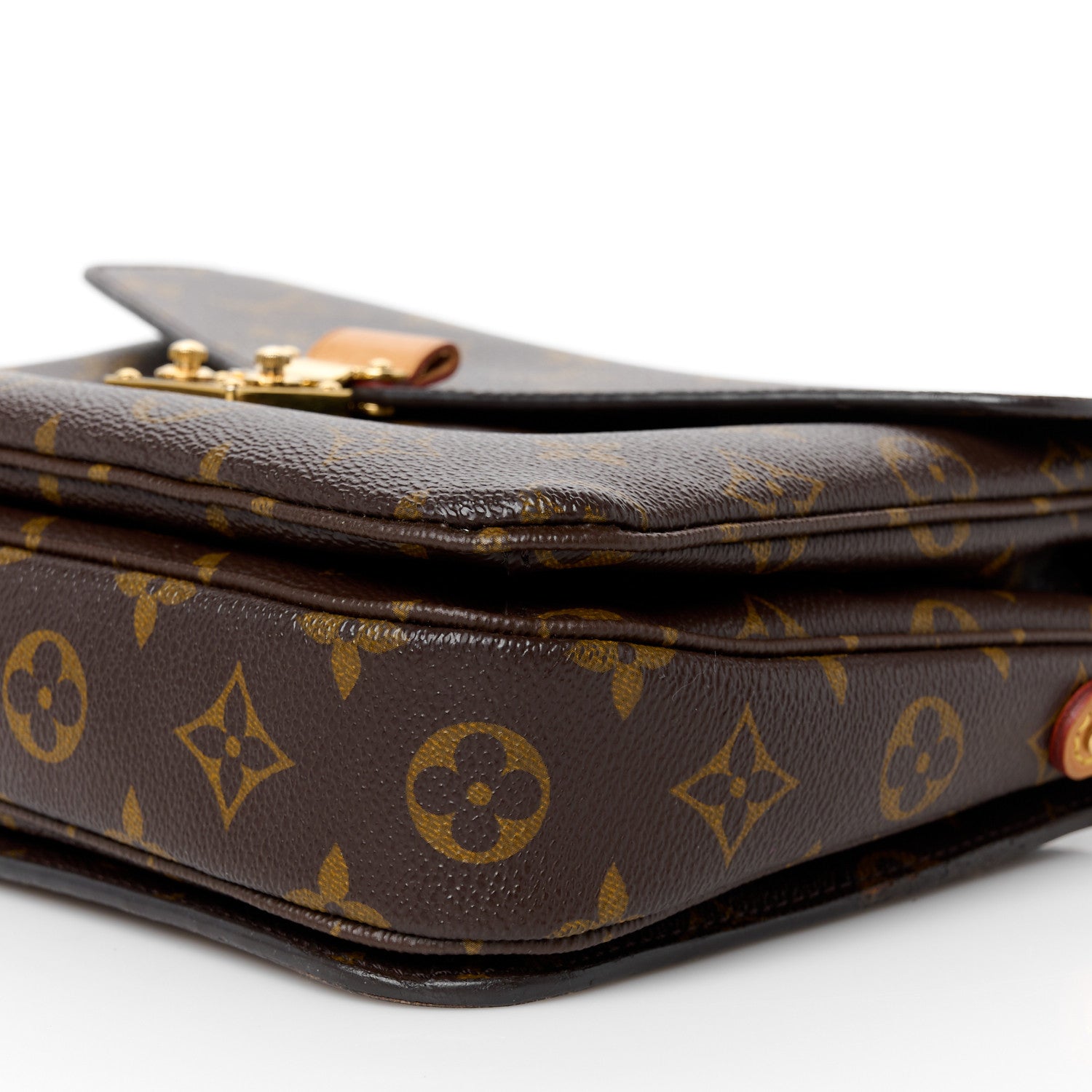 Louis Vuitton Monogram Pochette Metis 11 of 11