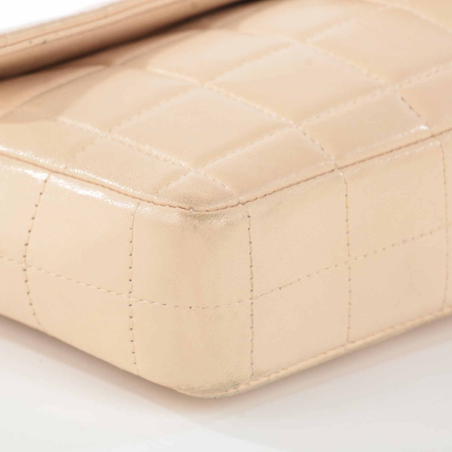 Chanel Lambskin East West Chocolate Bar Flap Beige 3 of 15