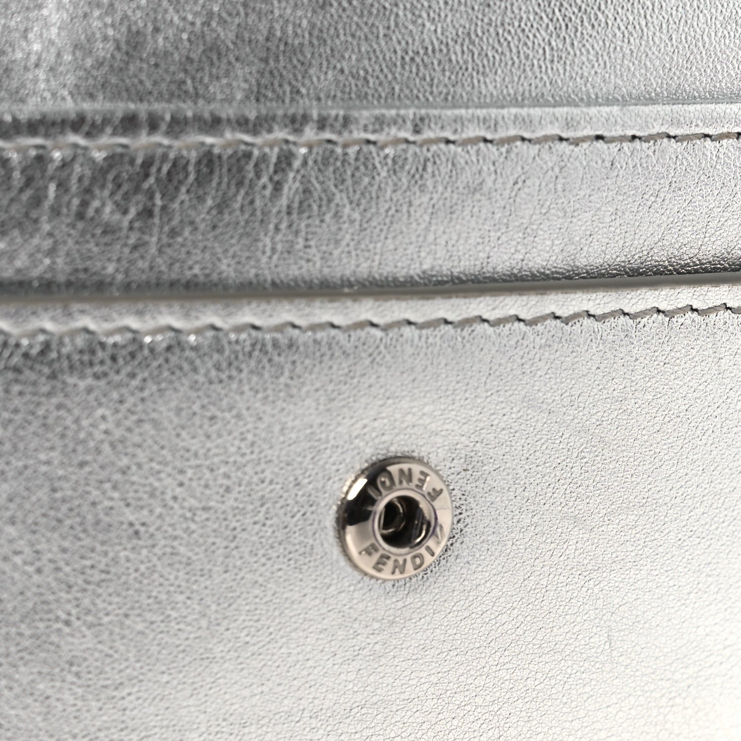 Fendi Metallic Calfskin Continental Wallet On Chain Argento 14 of 14