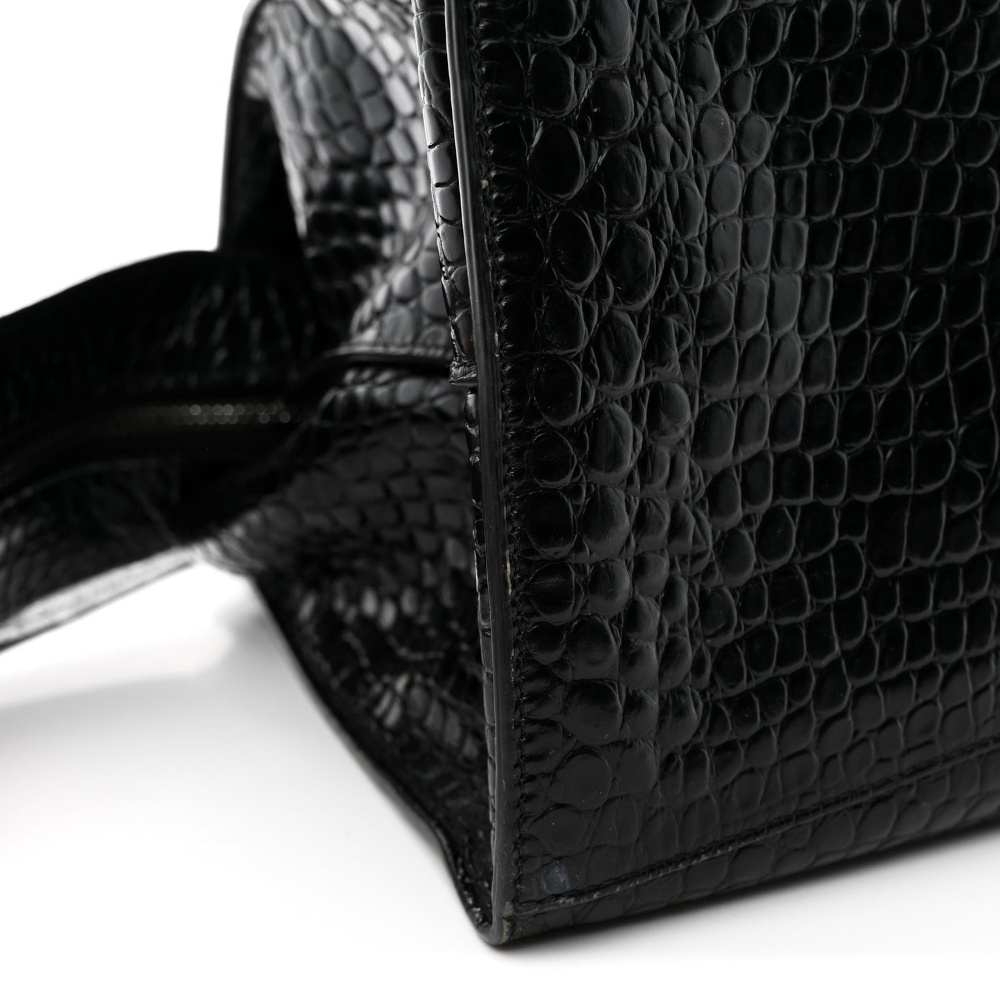 Calfskin Crocodile Embossed Neo Classic Black Hardware Medium City Black