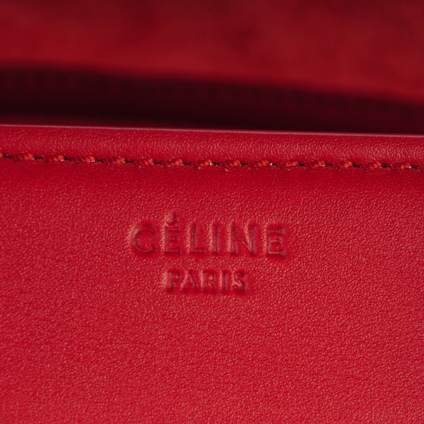 Supple Calfskin Medium Phantom Luggage Red