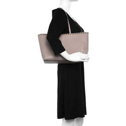 Valentino Garavani Grained Calfskin Small Rockstud Shoulder Tote Poudre 2 of 10