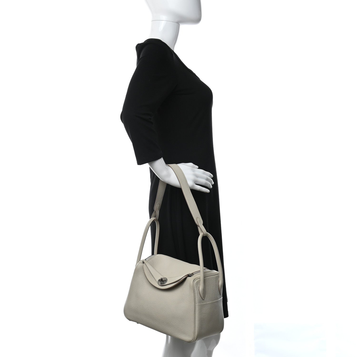 Hermes Taurillon Clemence Lindy 26 Beton 2 of 14