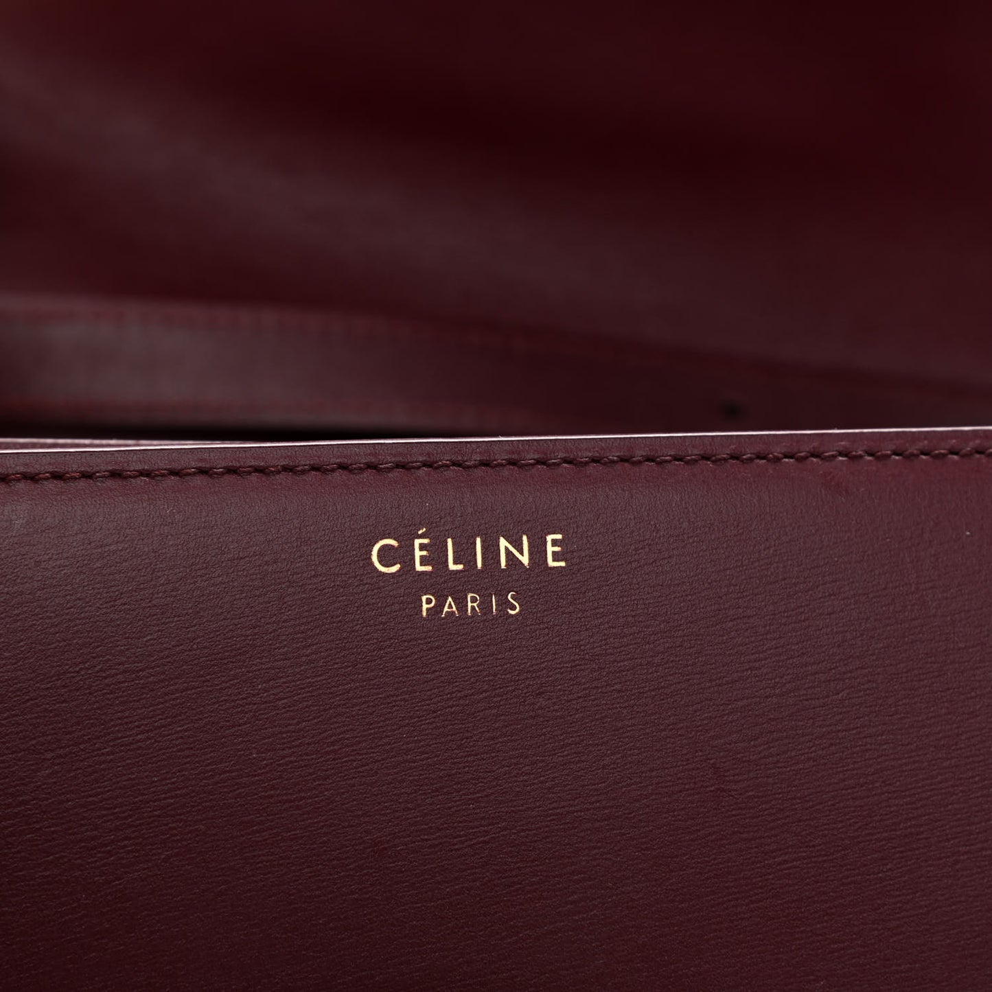 Box Calfskin Medium Classic Box Flap Bag Burgundy
