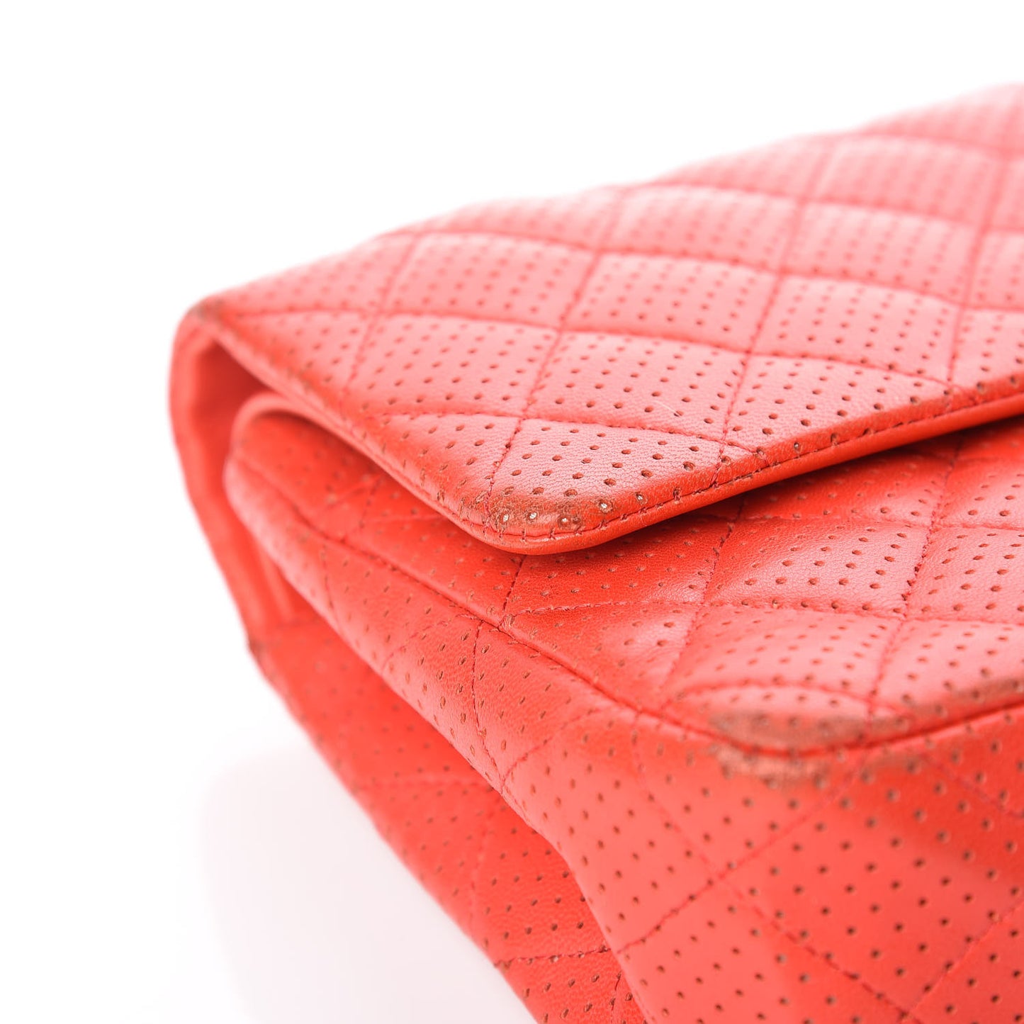 Lambskin Perforated Medium Double Flap Red