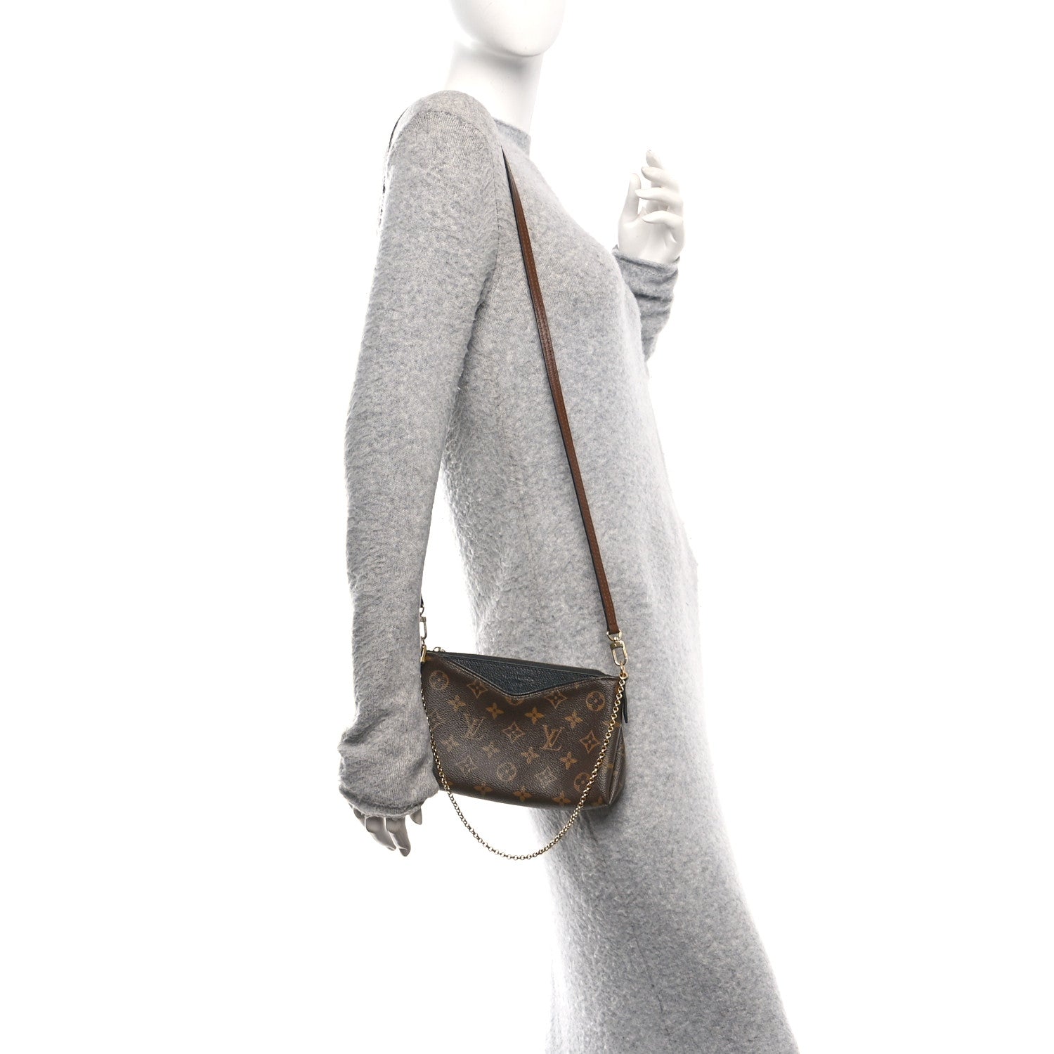 Louis Vuitton Monogram Pallas Clutch Black 2 of 11