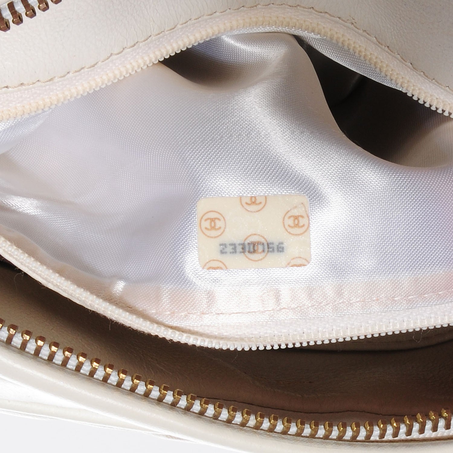 Chanel Lambskin Quilted Tassel Camera Case White 7 of 8