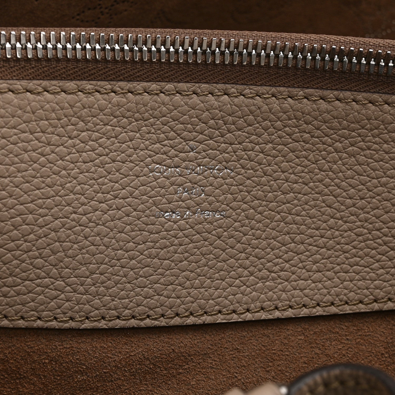 Louis Vuitton Mahina Bella Tote Galet 6 of 9