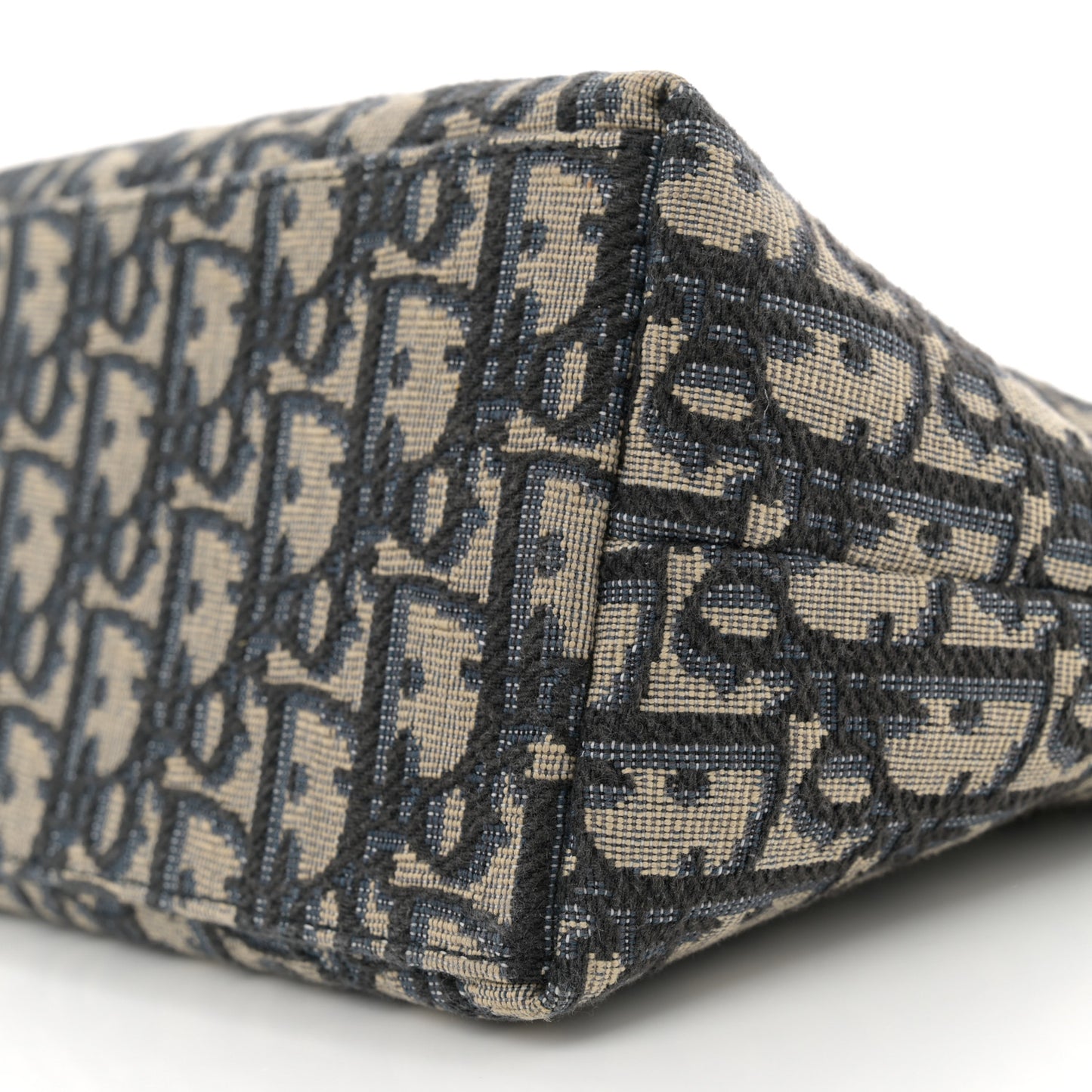 Oblique Medium Diortravel Nomad Pouch Blue