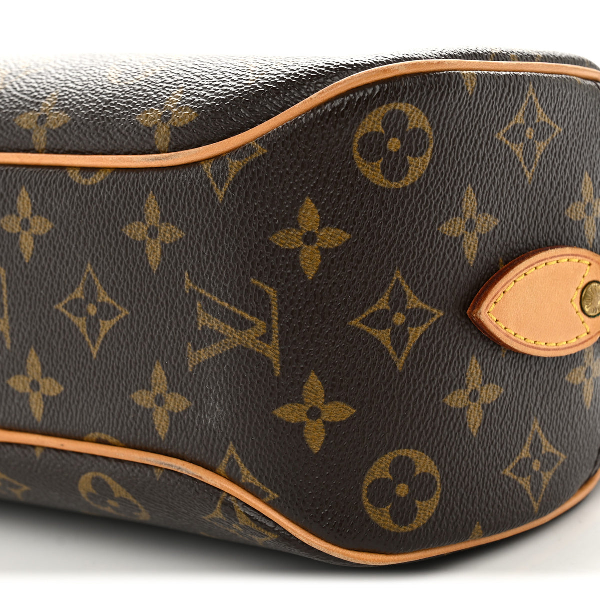 Louis Vuitton Monogram Blois 9 of 9