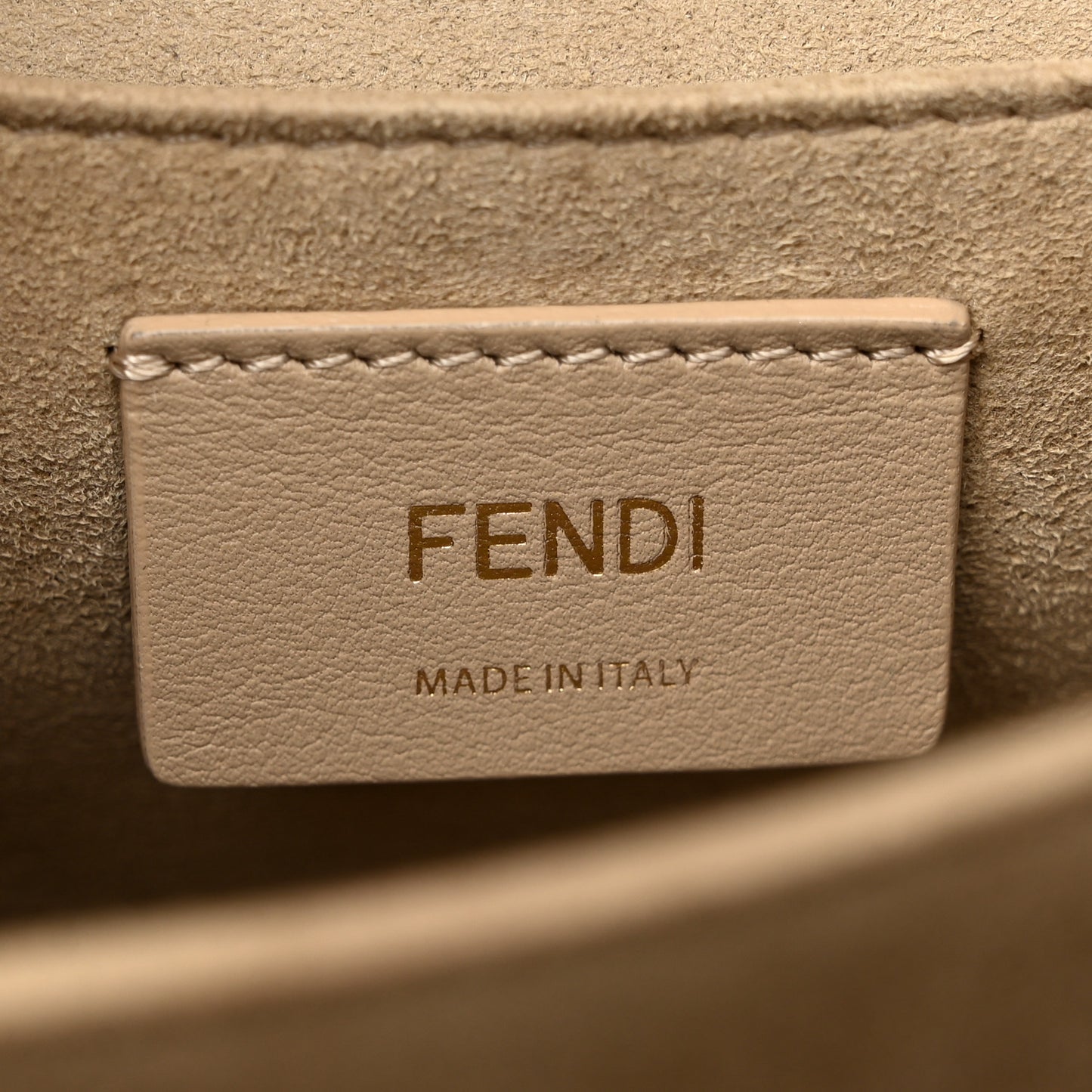 Vitello Liberty Bi-Color FF 1974 Embossed Chain Strap Kan U Shoulder Bag Black Maya