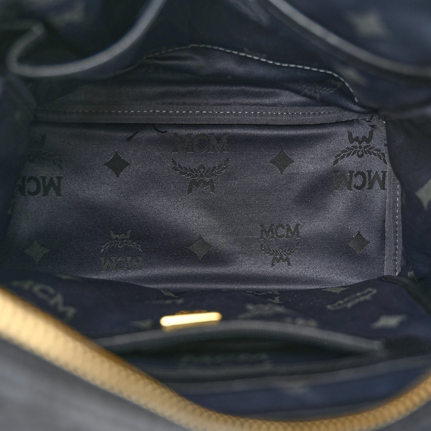 Visetos Studded Small Stark M Backpack Black