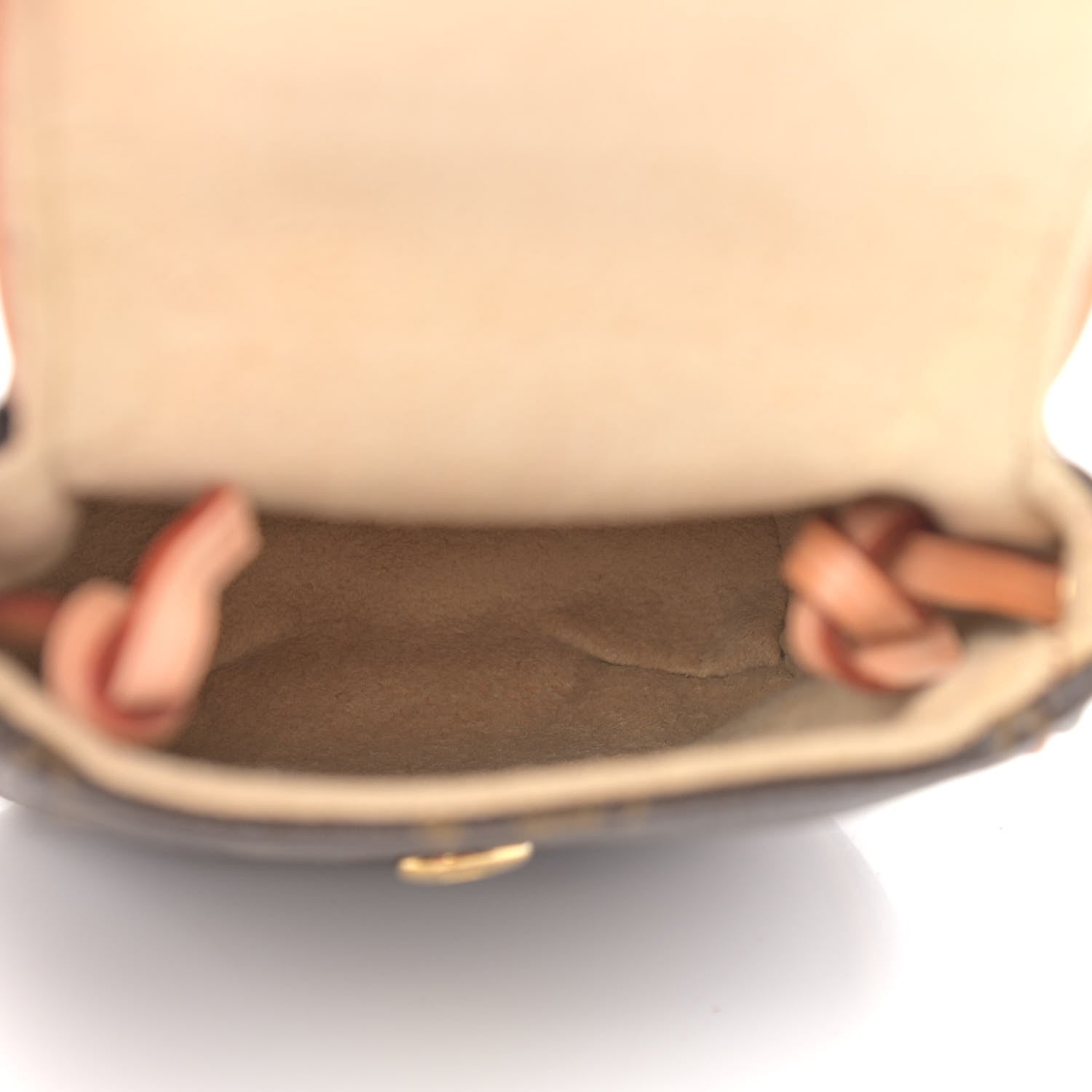 Louis Vuitton Monogram Pochette Cancun 5 of 8