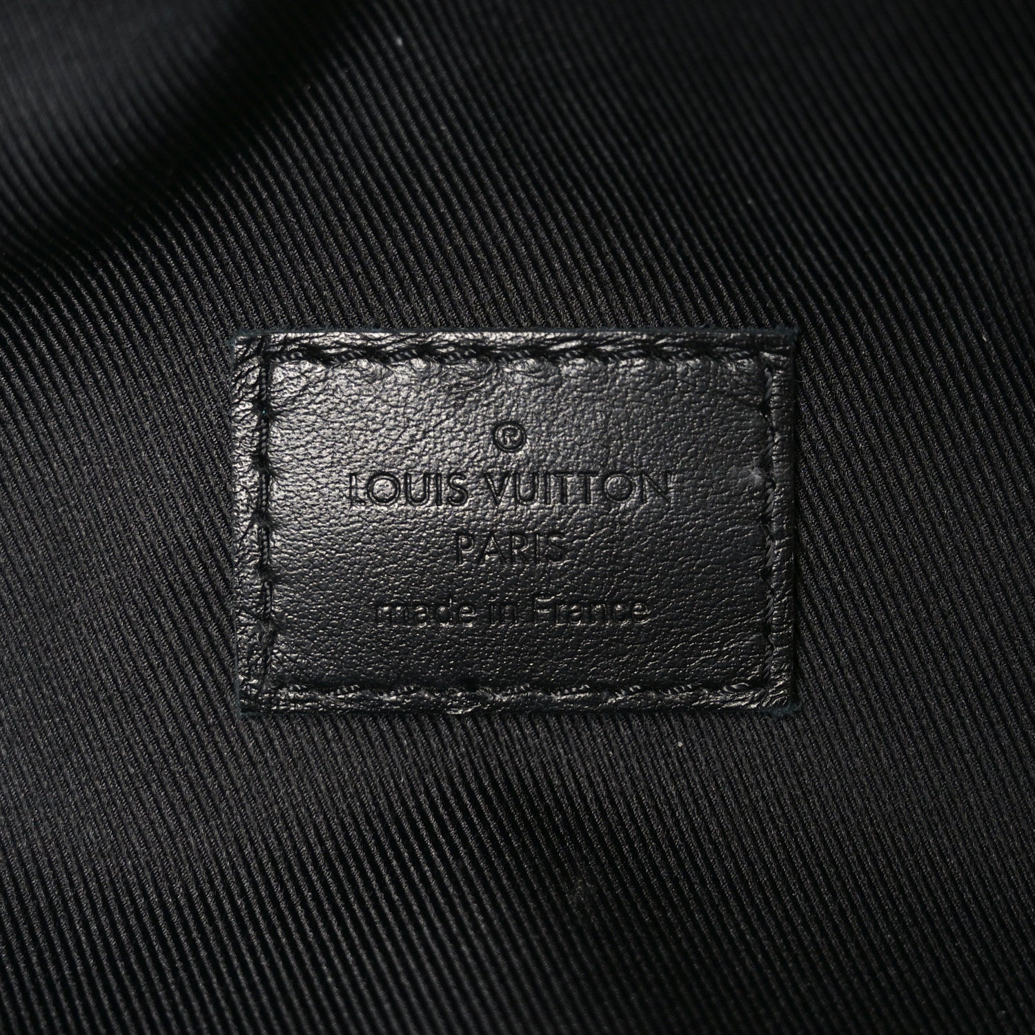 Louis Vuitton Monogram Eclipse Discovery Bumbag PM 6 of 9