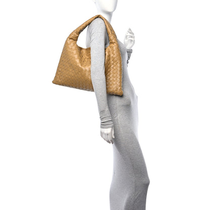 Bottega Veneta Calfskin Intrecciato Small Hop Dark Praline 2 of 10